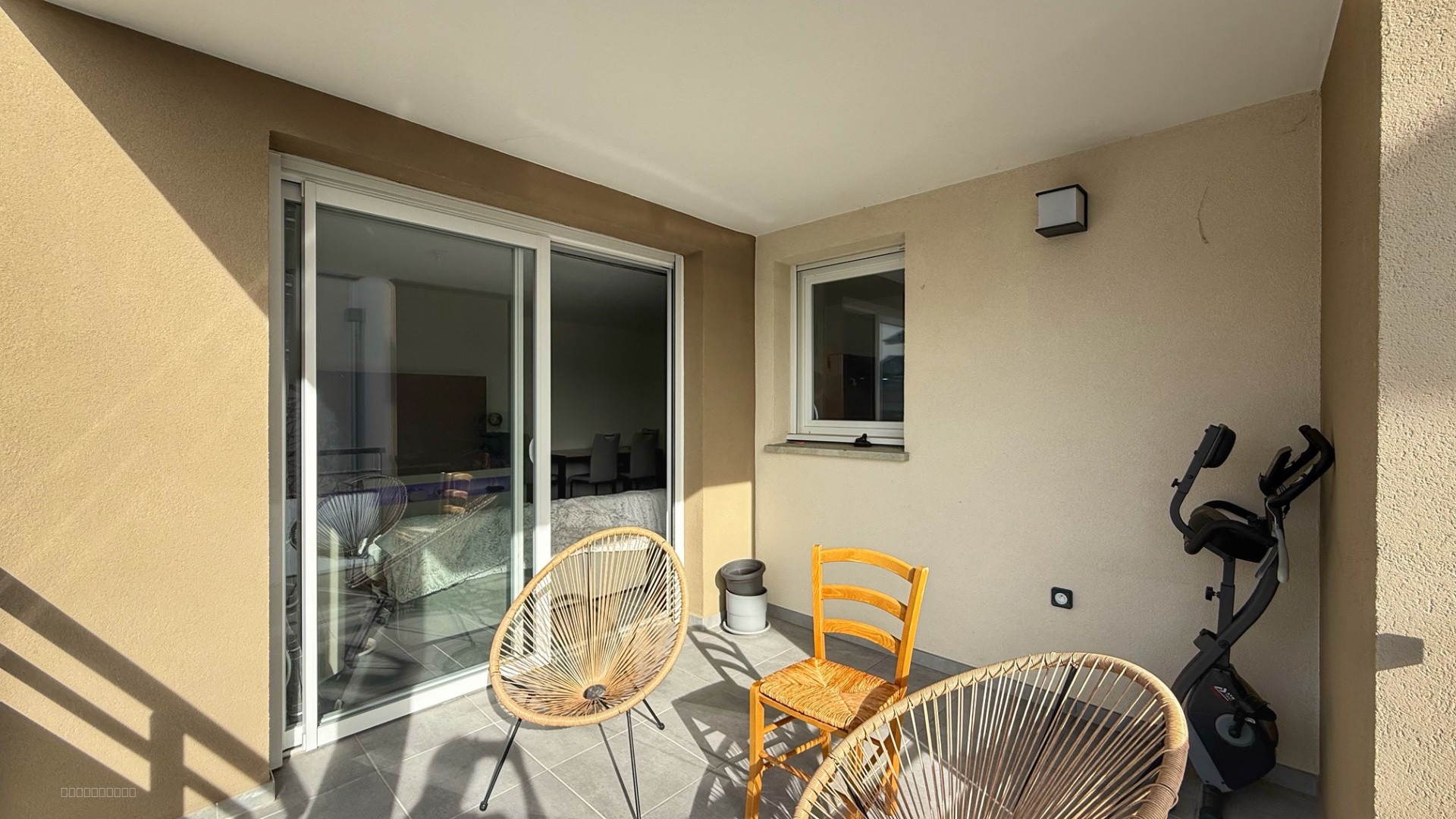 RIVES, T2 avec terrasse — photo 6