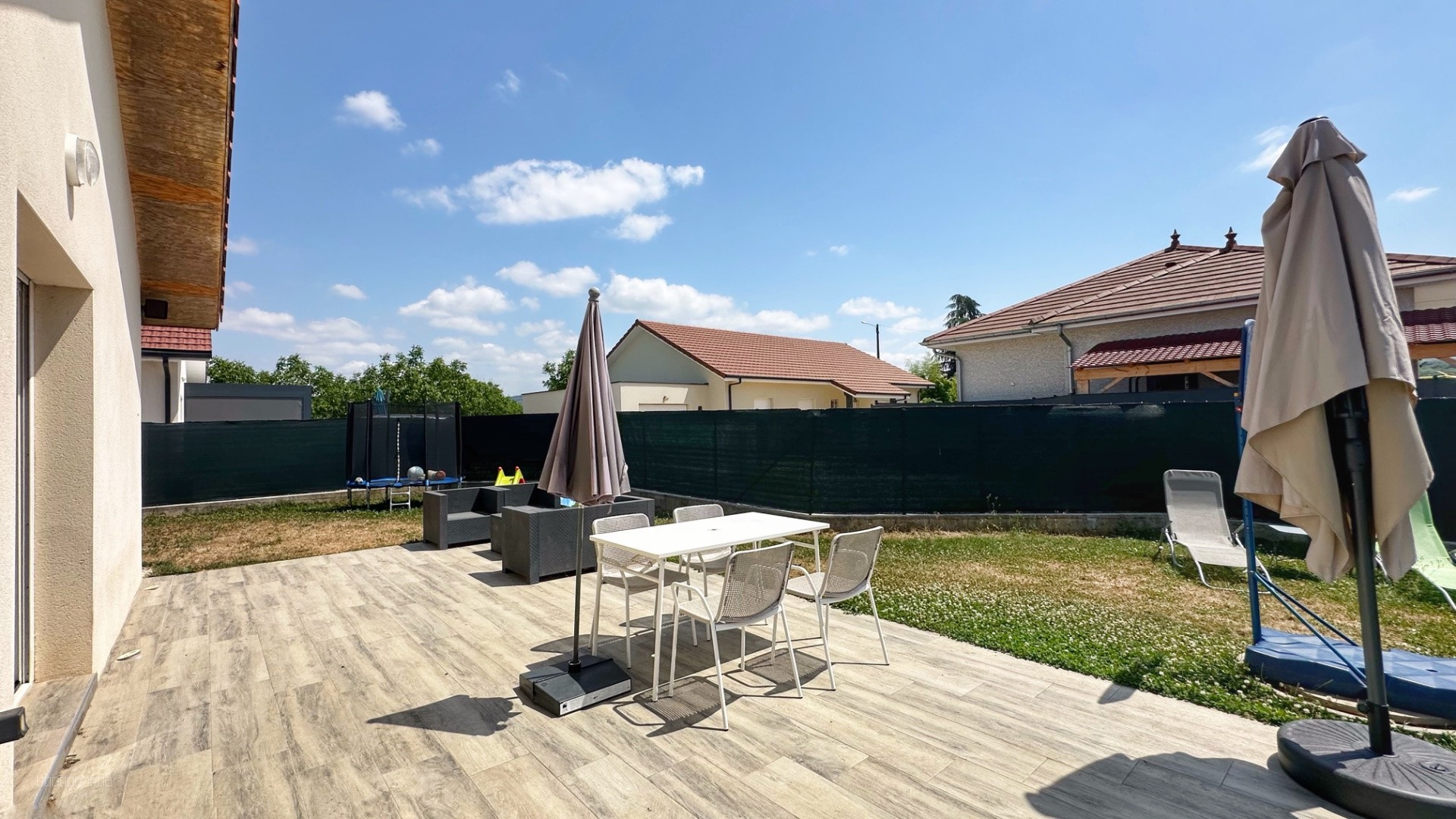 ST ETIENNE DE ST GEOIRS, Villa PP avec garage — photo 6
