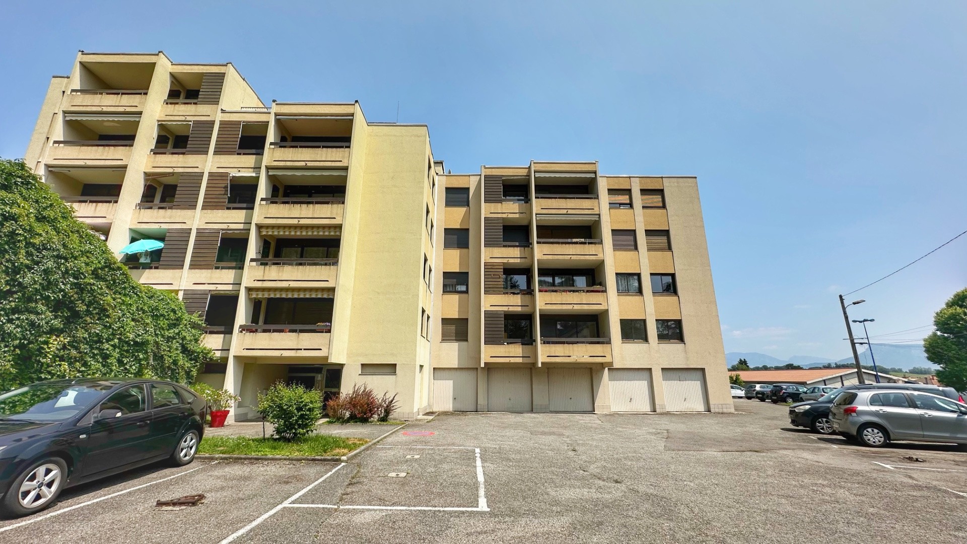 RIVES, T4 82 m2 terrasse — photo 8