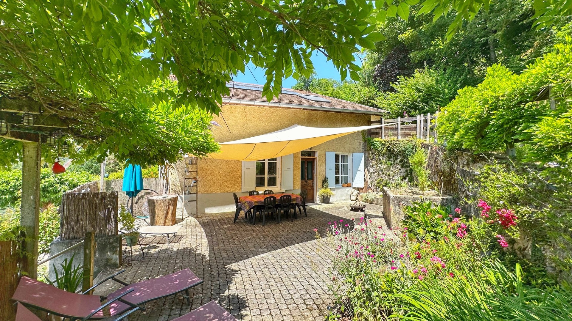 Propriété - 9P 272 m2 — photo 5