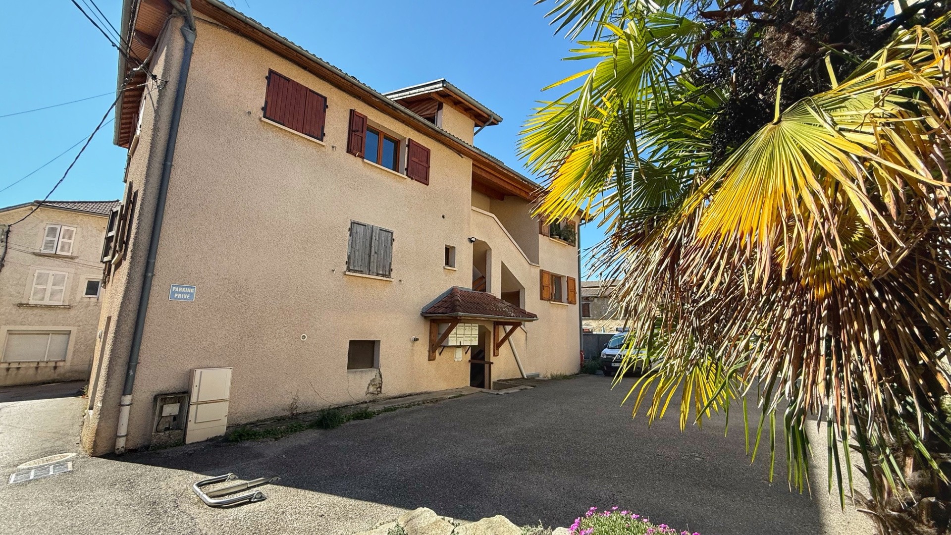 LA MURETTE, Plateau à réhabiliter en T3 — photo 2