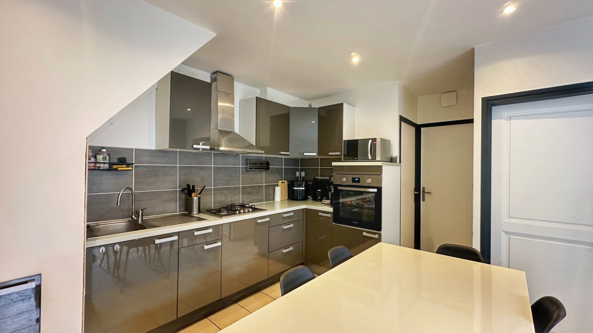 TULLINS, T4 Duplex 73,77 m2 avec garage et cave — photo 11