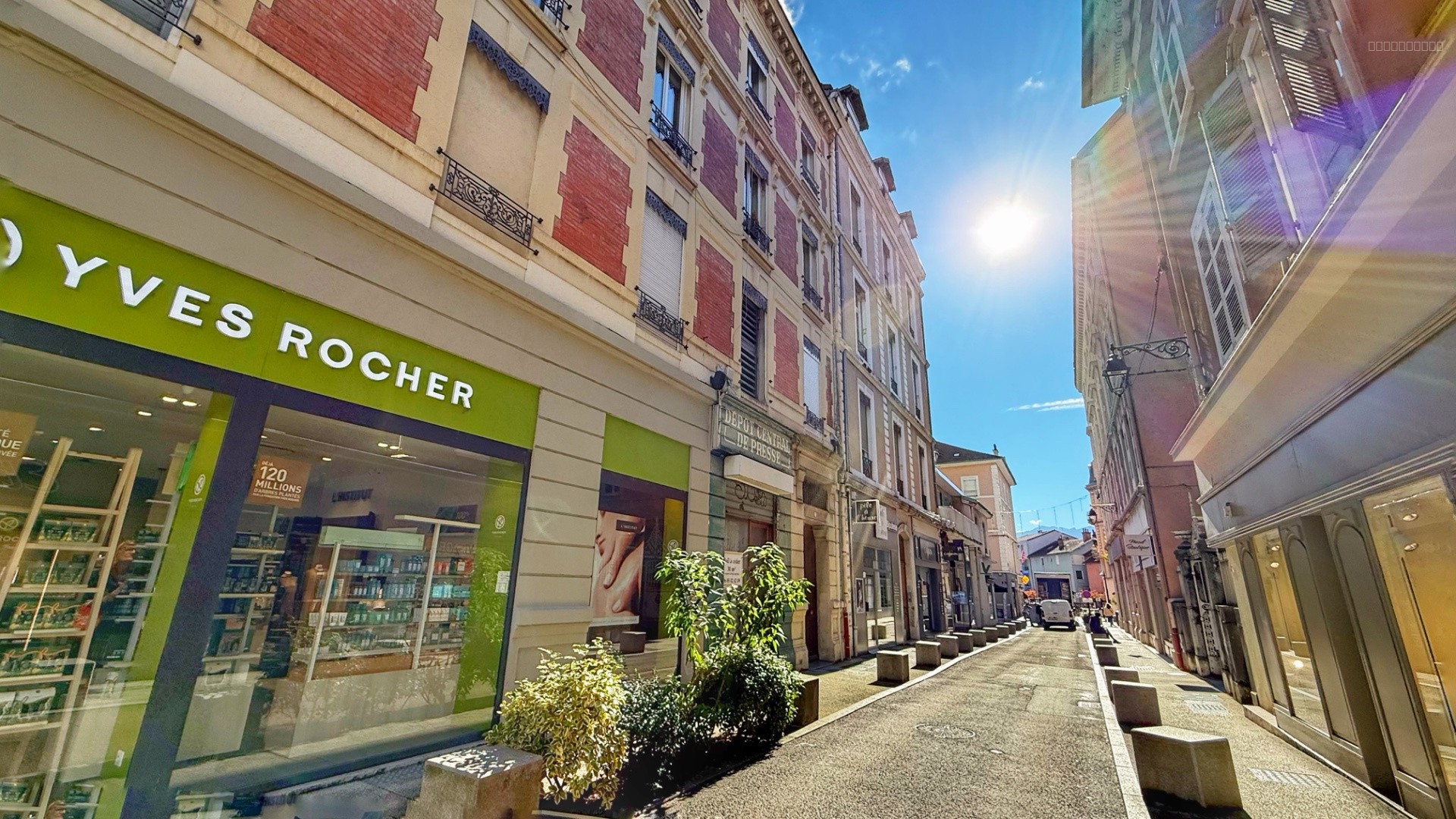 VOIRON, T3 B de 96 m2 avec terrasse et cave — photo 11