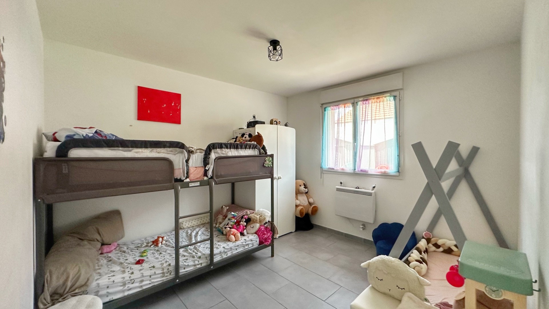 ST ETIENNE DE ST GEOIRS, Villa PP avec garage — photo 8