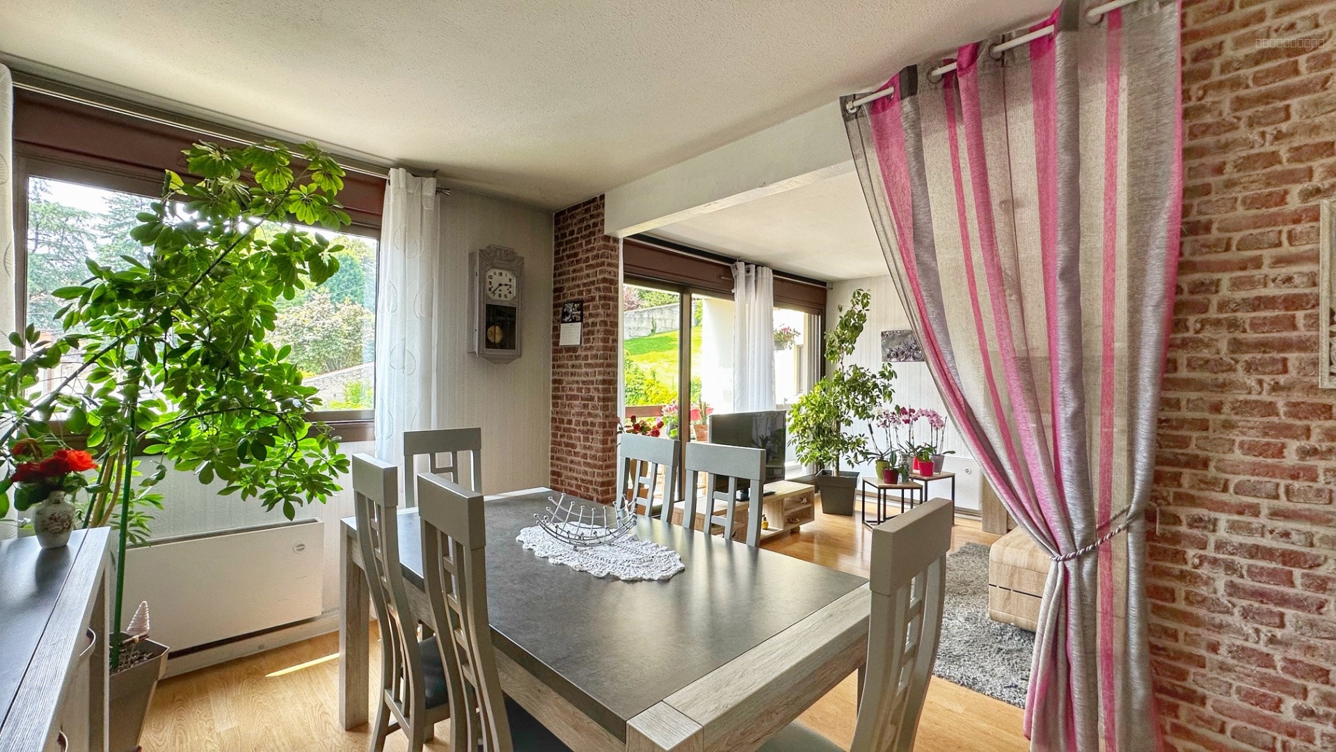 RIVES, T4 82 m2 terrasse — photo 9