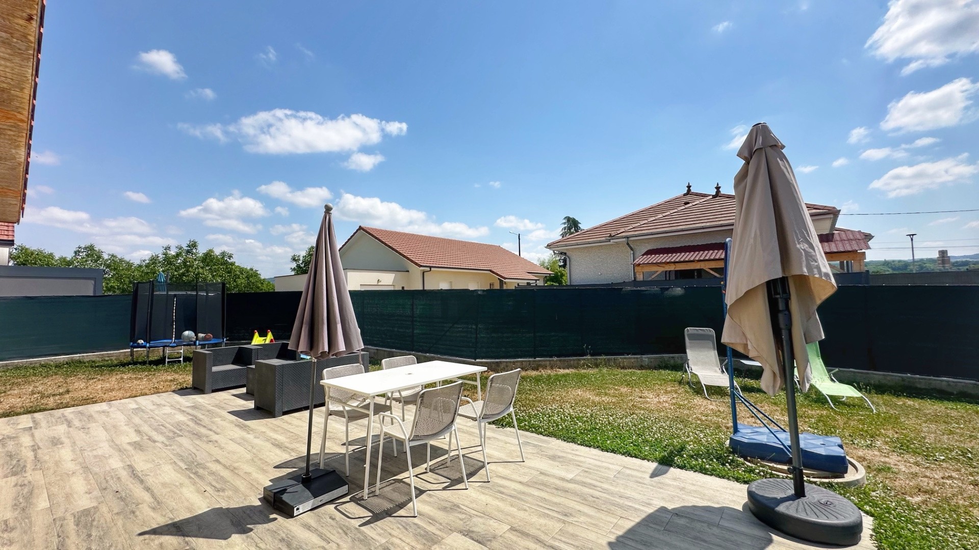 ST ETIENNE DE ST GEOIRS, Villa PP avec garage — photo 12