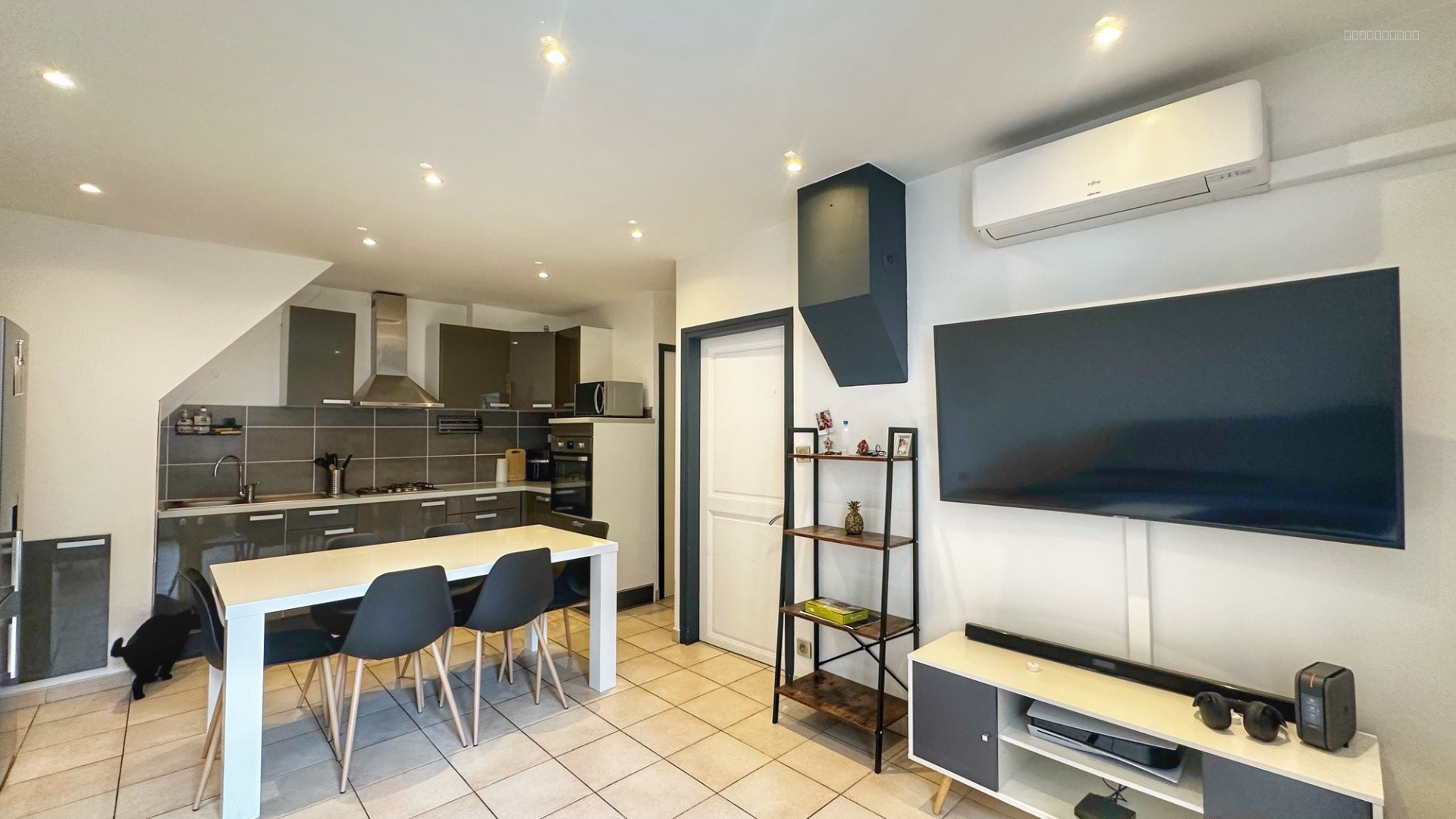 TULLINS, T4 Duplex 73,77 m2 avec garage et cave — photo 5