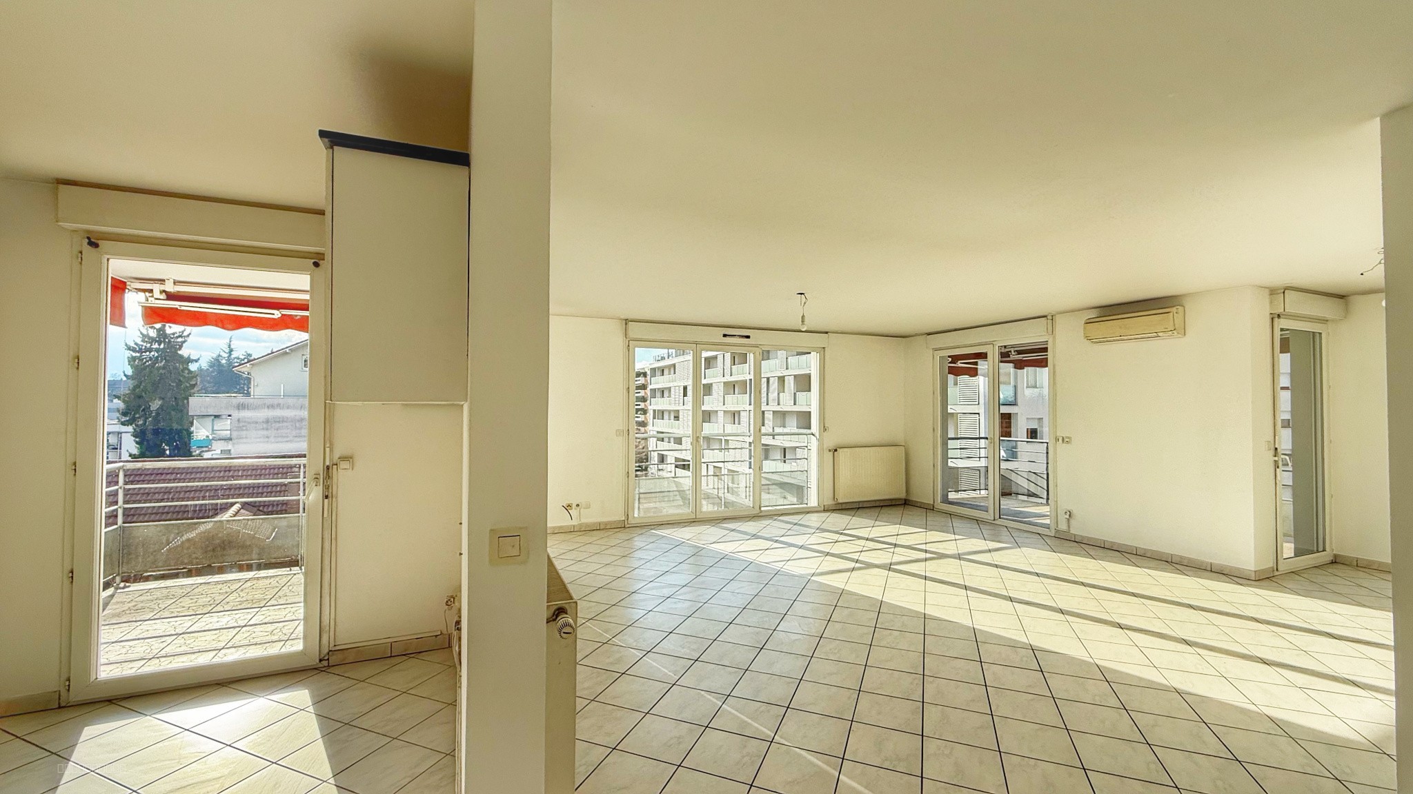 VOIRON Centre, T4 107,30 m2 + garage — photo 18