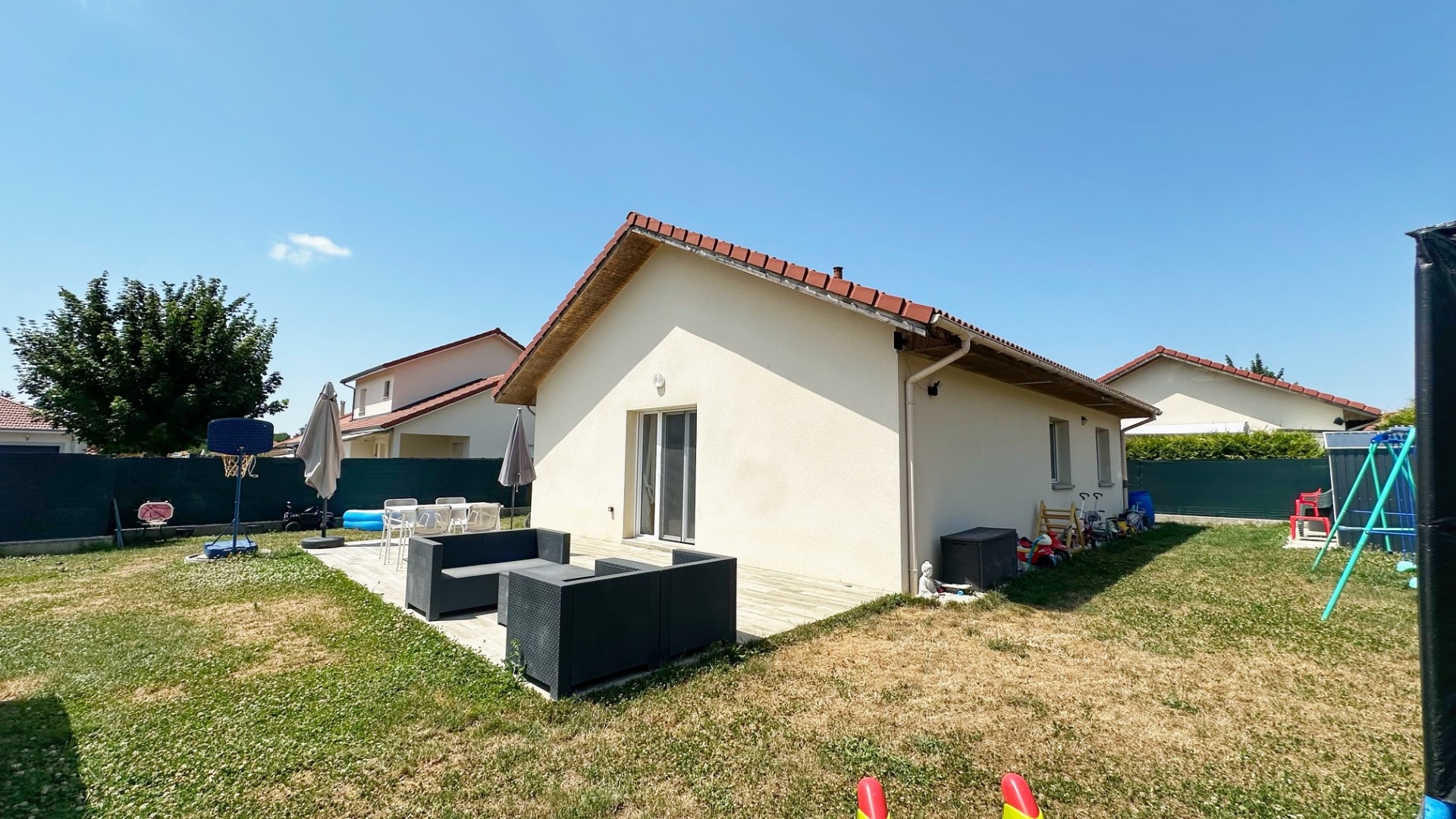 ST ETIENNE DE ST GEOIRS, Villa PP avec garage — photo 5