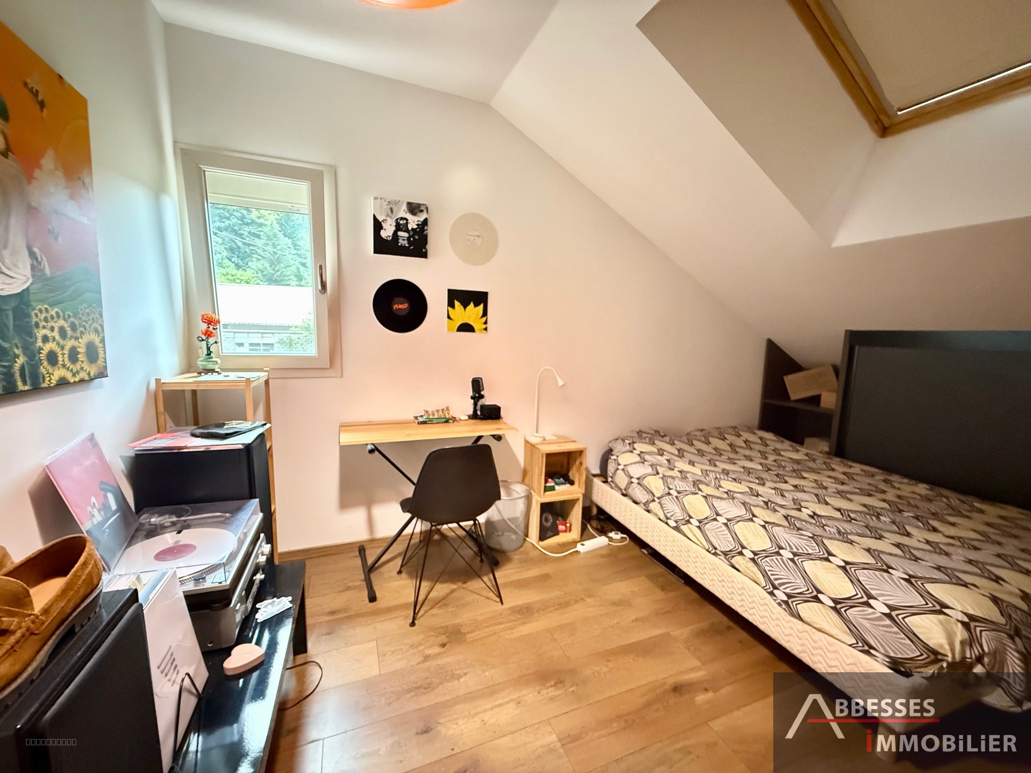 EN EXCLUSIVITÉ - GERARDMER dans un secteur calme : Maison type LOFT avec grande dépendance accolée — photo 16