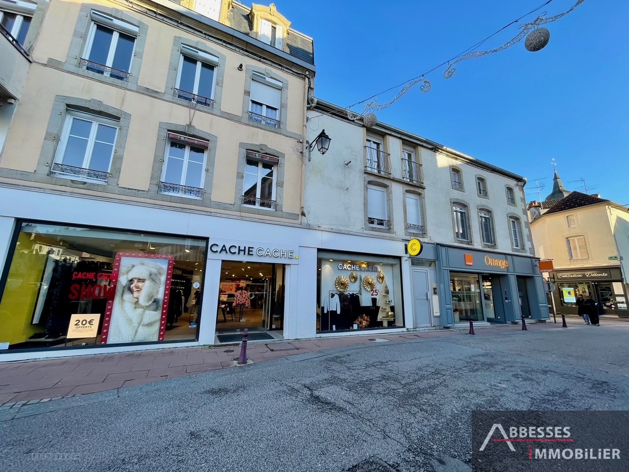 REMIREMONT - Extra centre : Appartement rénové en 2025 offrant de belles prestations et beaux volumes — photo 14