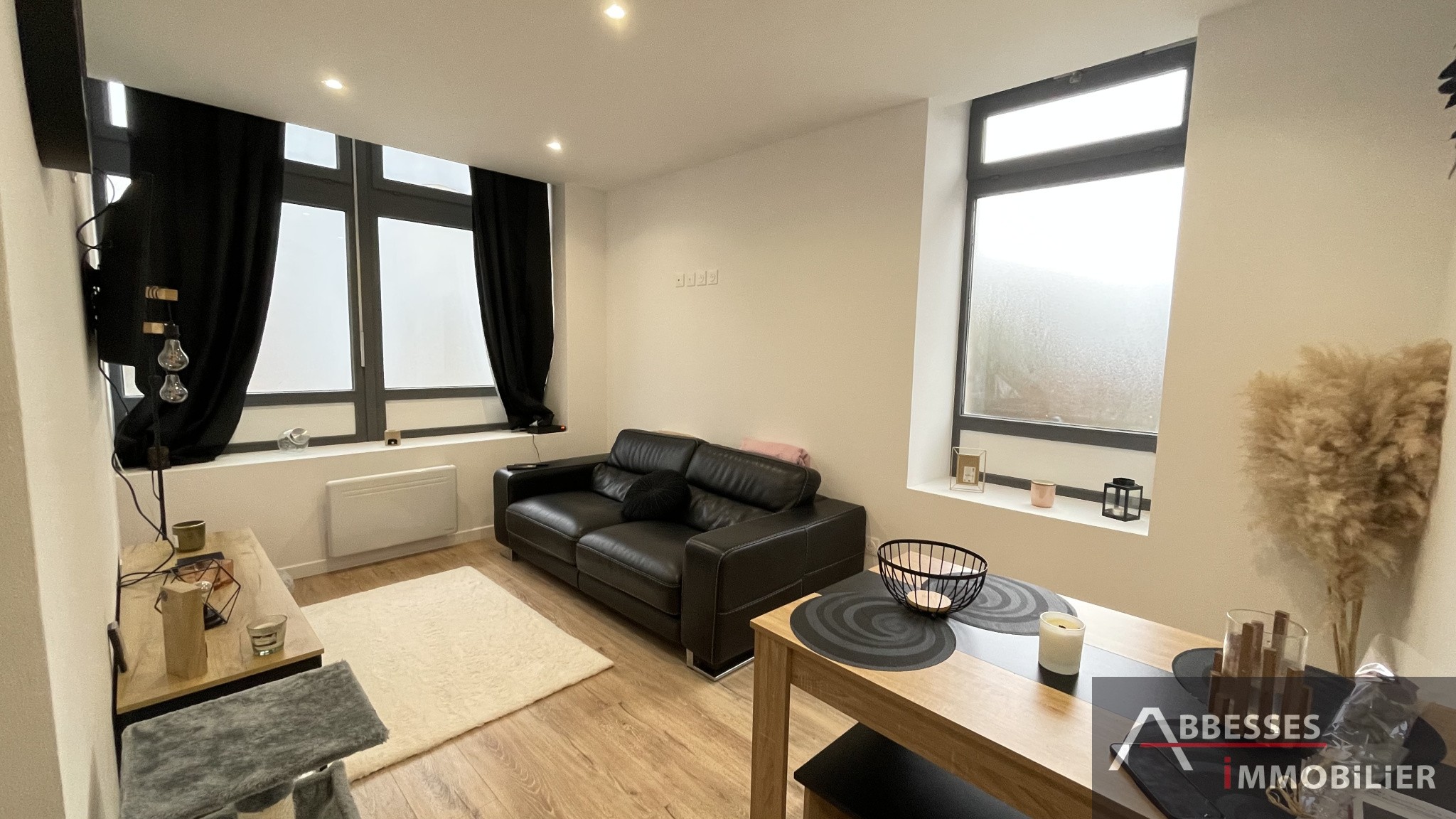 EN EXCLUSIVITÉ - REMIREMONT - Appartement F2 en très bon état — photo 2
