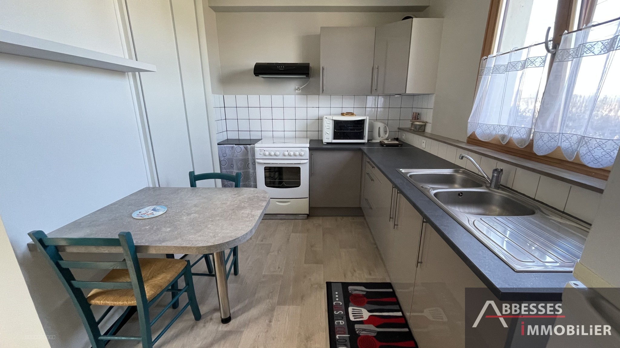 EN EXCLUSIVITÉ - SAINT NABORD 'Breuchottes': Appartement F3 meublé avec terrasse et place de parking — photo 4