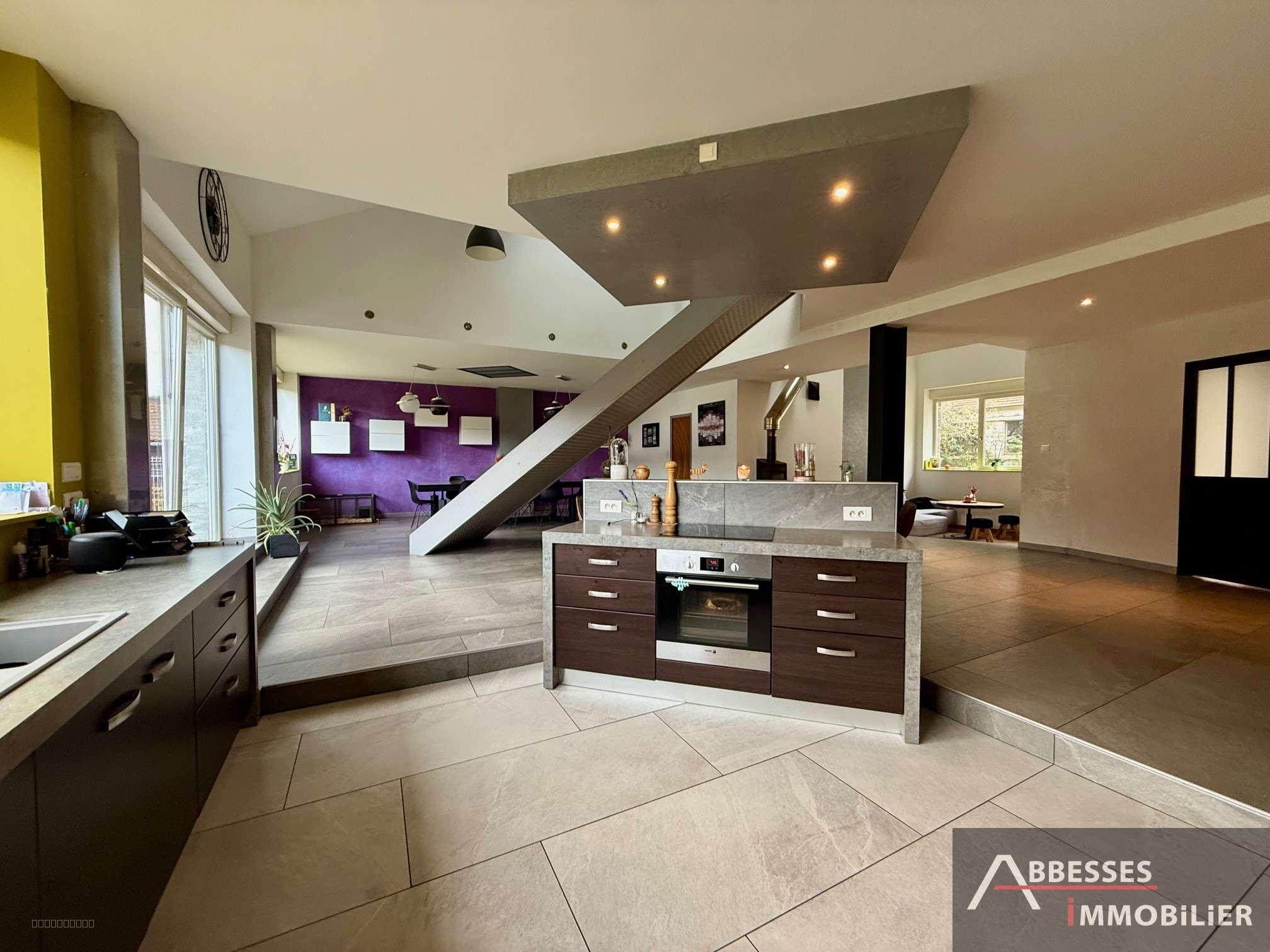 EN EXCLUSIVITÉ - GERARDMER dans un secteur calme : Maison type LOFT avec grande dépendance accolée — photo 4