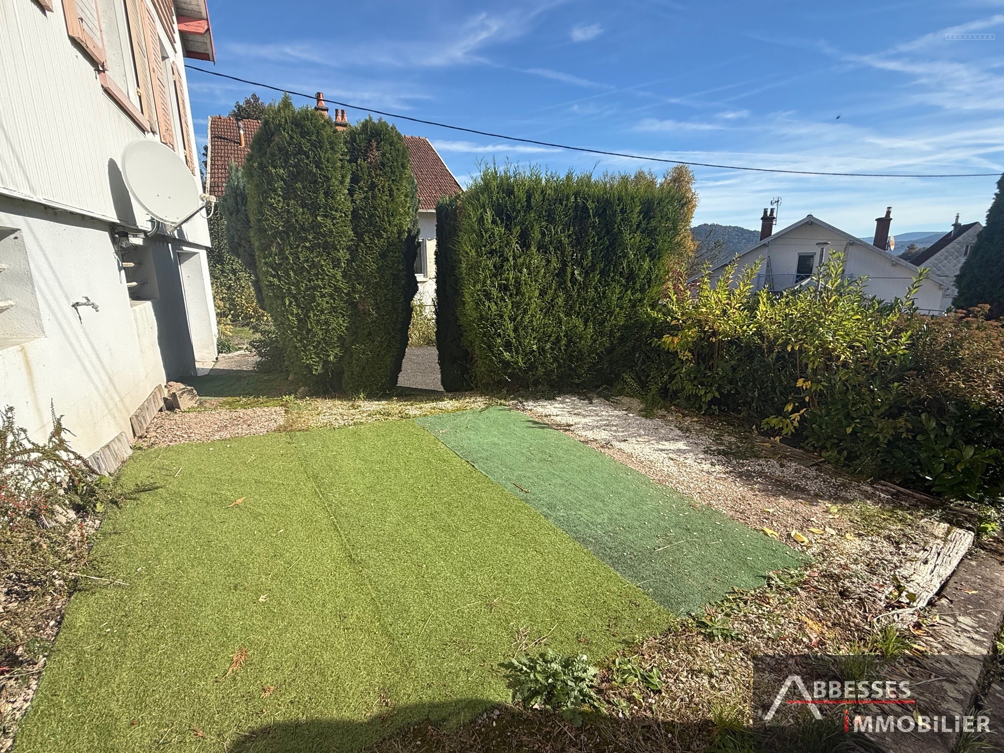 REMIREMONT - En impasse : Maison individuelle — photo 3
