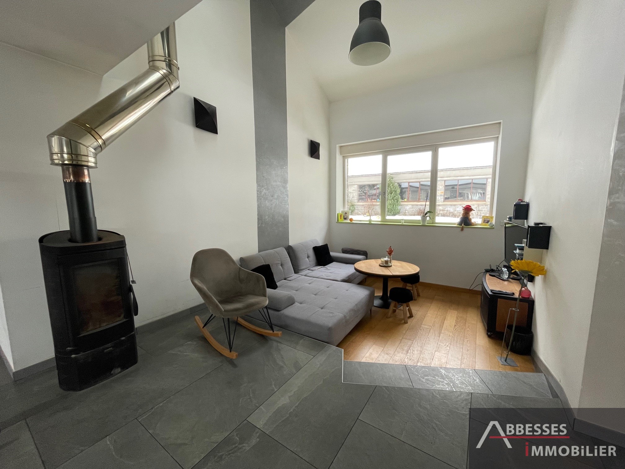 EN EXCLUSIVITÉ - GERARDMER dans un secteur calme : Maison type LOFT avec grande dépendance accolée — photo 5