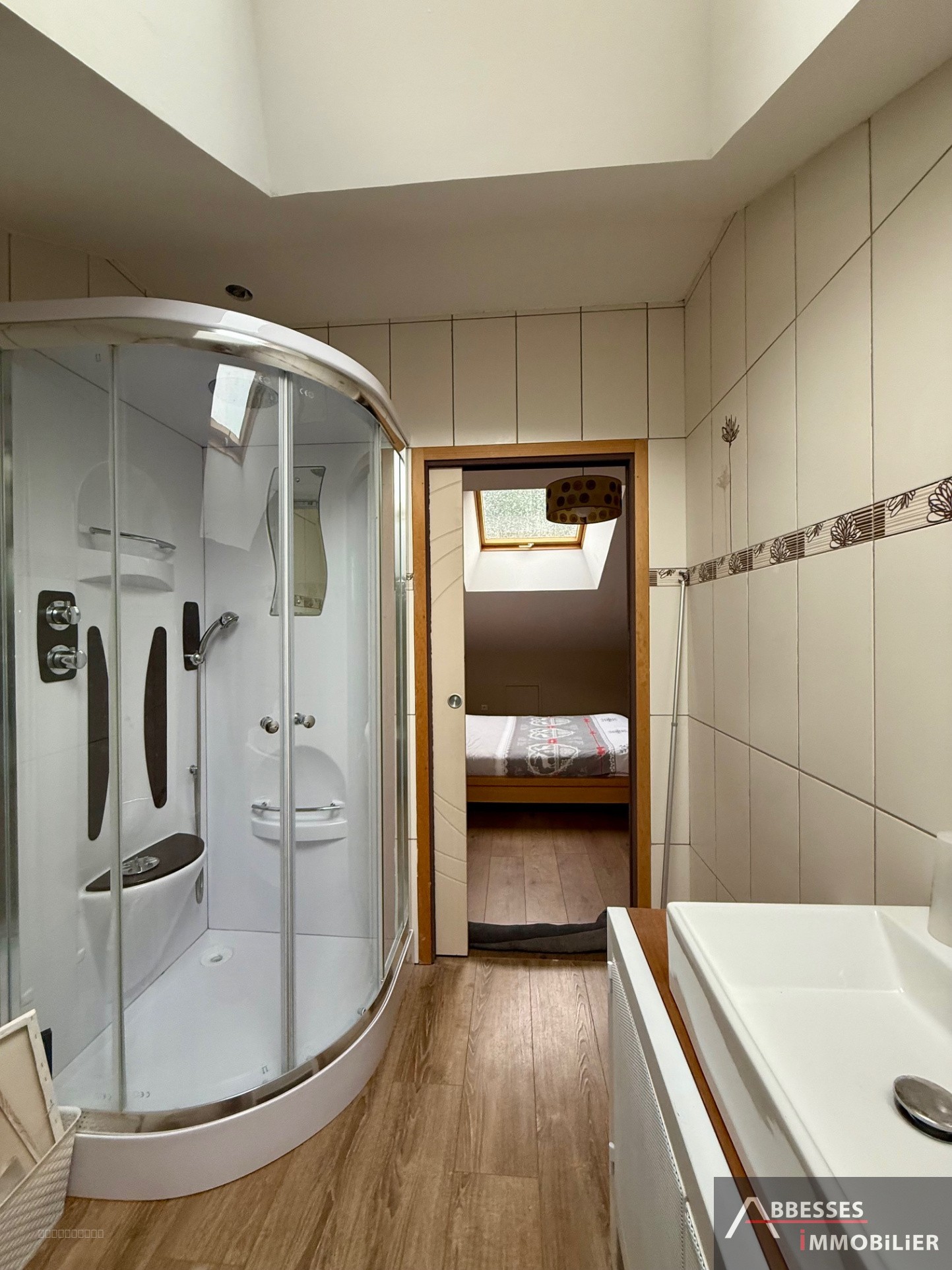EN EXCLUSIVITÉ - GERARDMER dans un secteur calme : Maison type LOFT avec grande dépendance accolée — photo 20