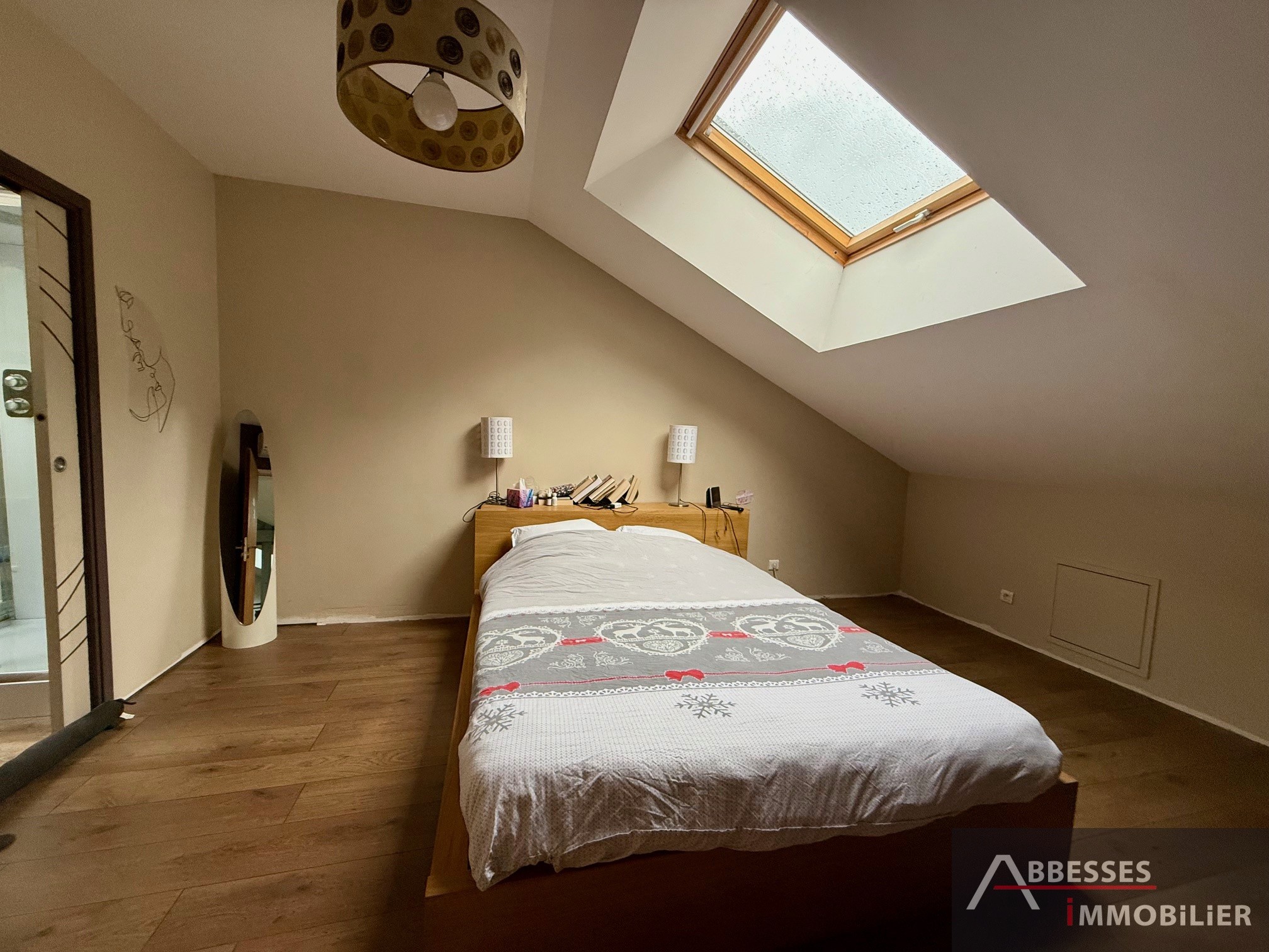 EN EXCLUSIVITÉ - GERARDMER dans un secteur calme : Maison type LOFT avec grande dépendance accolée — photo 17