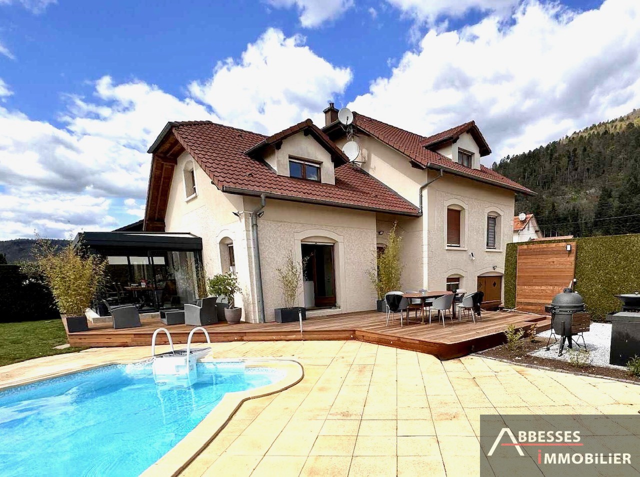 EN EXCLUSIVITÉ - SAINT ETIENNE LES RMT : Jolie propriété avec piscine — photo 13