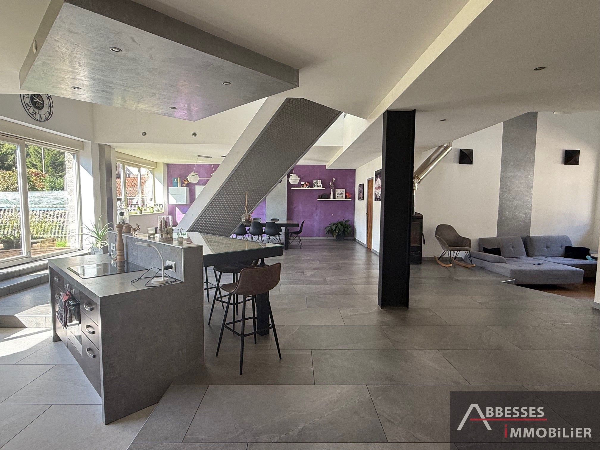 EN EXCLUSIVITÉ - GERARDMER dans un secteur calme : Maison type LOFT avec grande dépendance accolée — photo 8