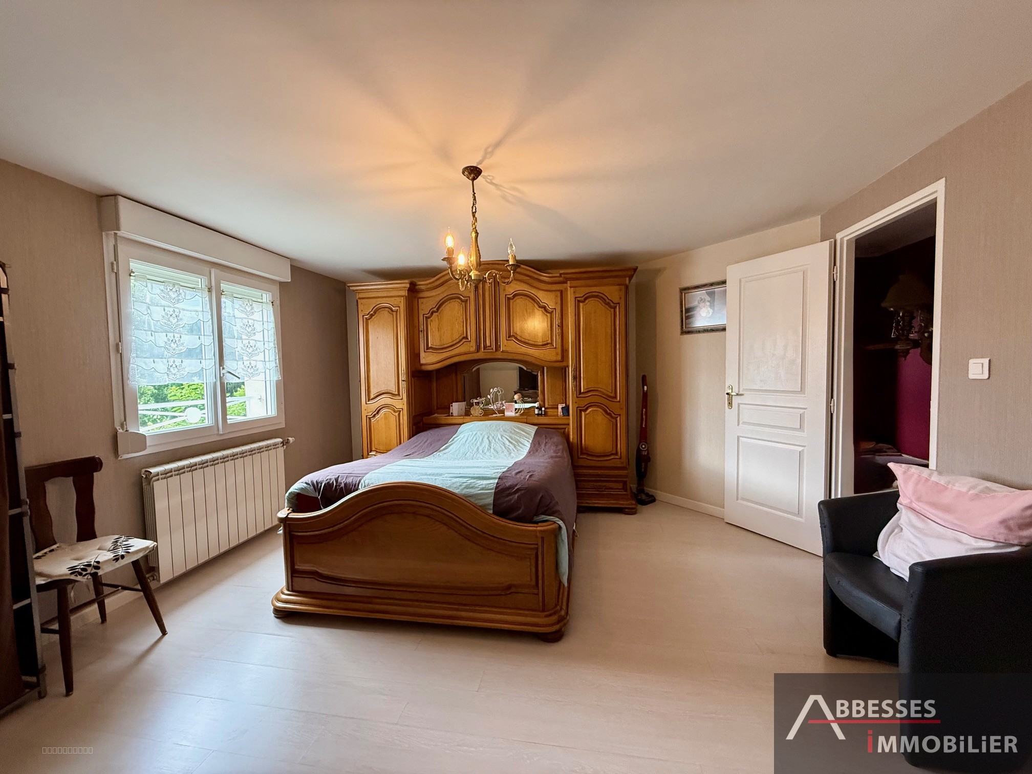 SAINT -AME : Pavillon individuel avec 4 chambres dans un environnement calme avec piscine — photo 16