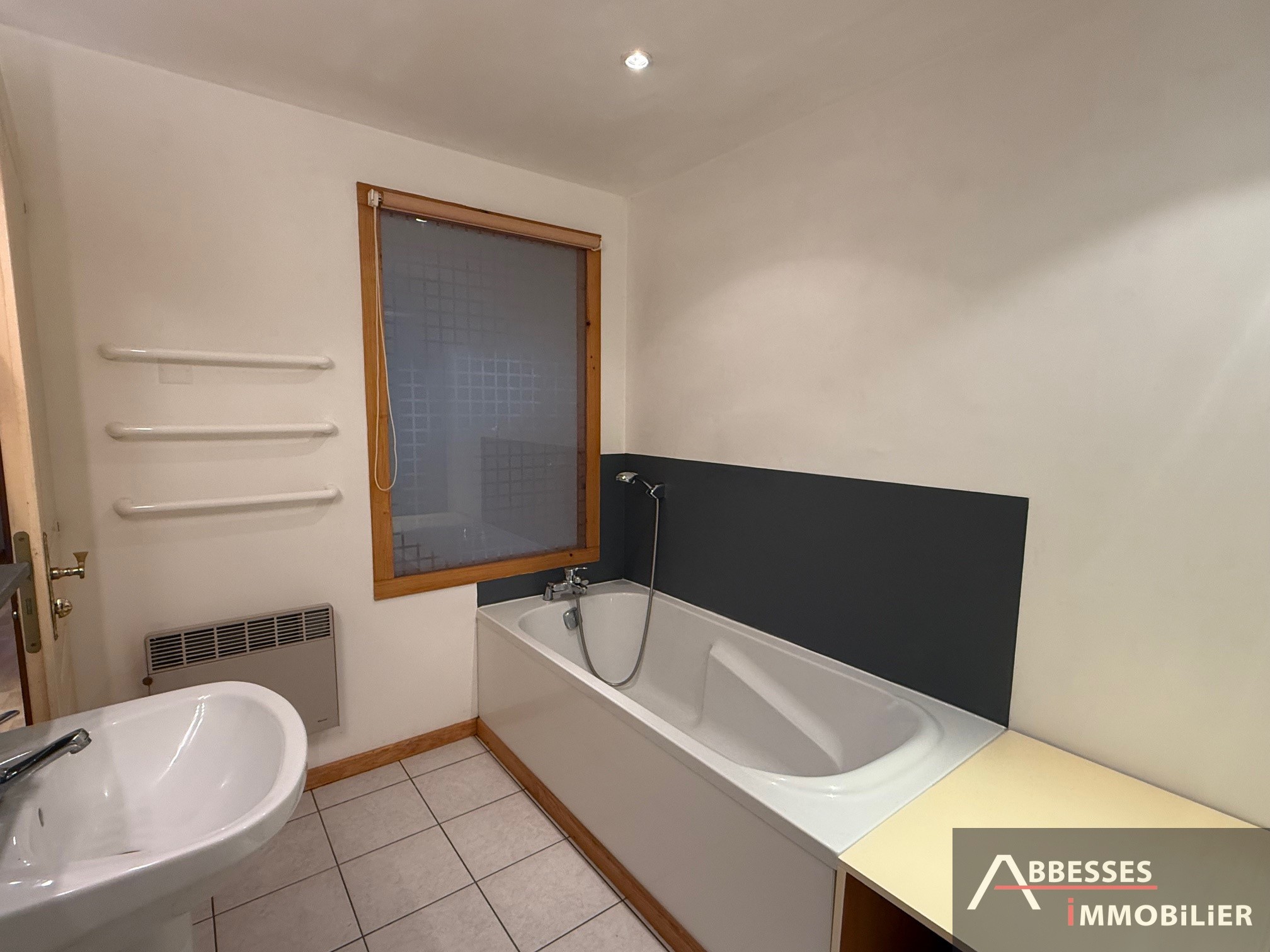 REMIREMONT Centre ville : Appartement F3 avec TERRASSE et JARDIN — photo 16