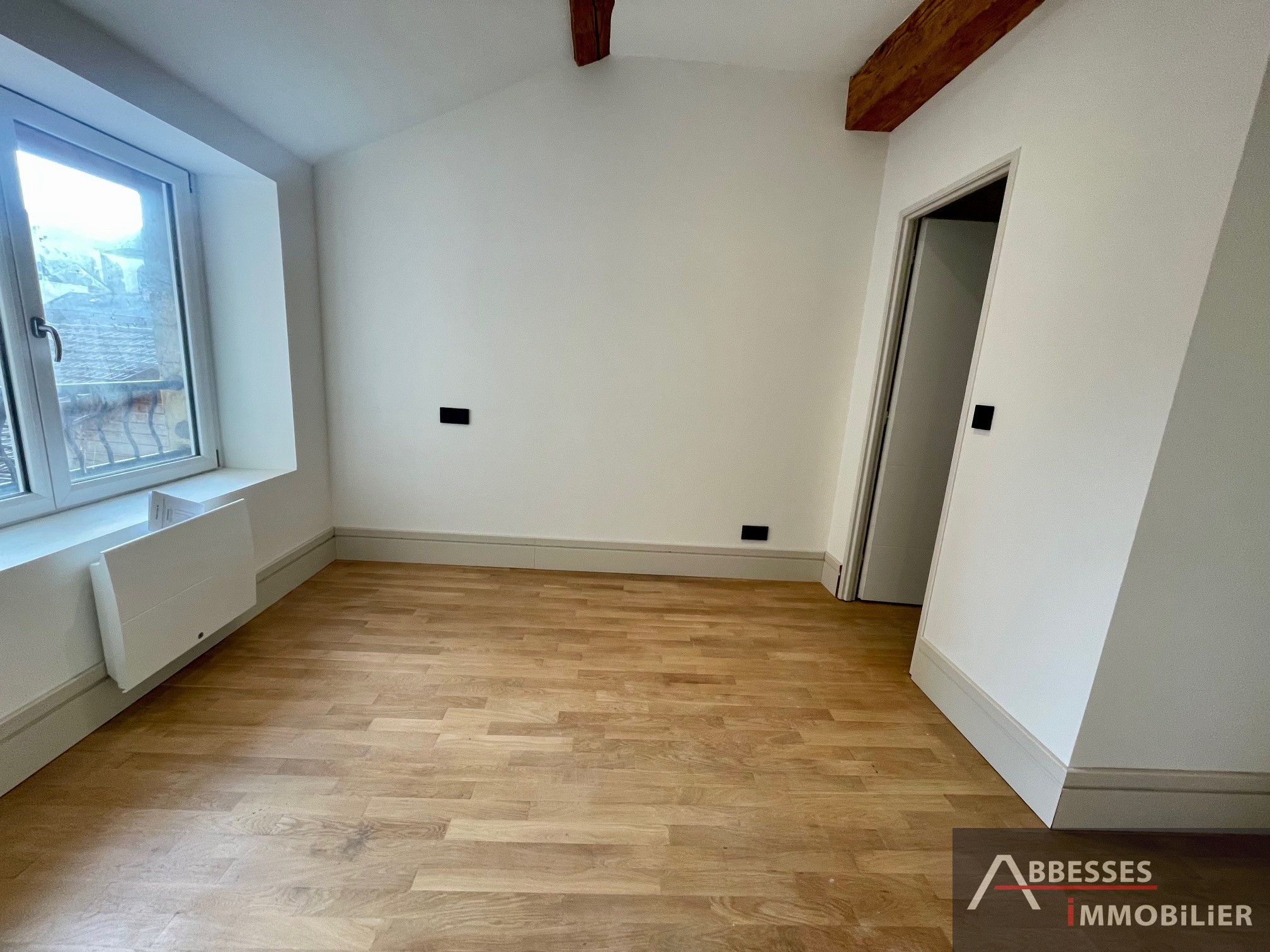 SOUS OFFRE D'ACHAT - EN EXCLUSIVITÉ : REMIREMONT EXTRA CENTRE : Appartement F2 entièrement rénové en 2025. — photo 10
