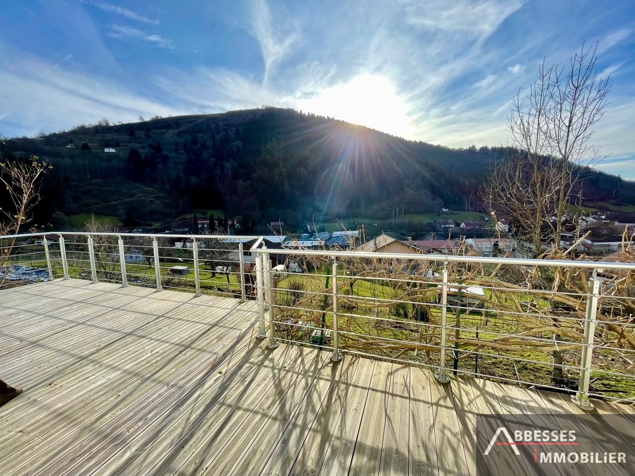 EN EXCLUSIVITÉ - Charmant pavillon avec vue imprenable et exposé SUD — photo 3