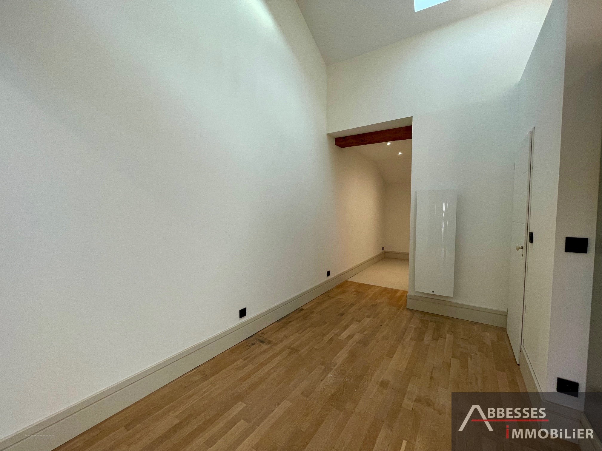 SOUS OFFRE D'ACHAT - EN EXCLUSIVITÉ : REMIREMONT EXTRA CENTRE : Appartement F2 entièrement rénové en 2025. — photo 12
