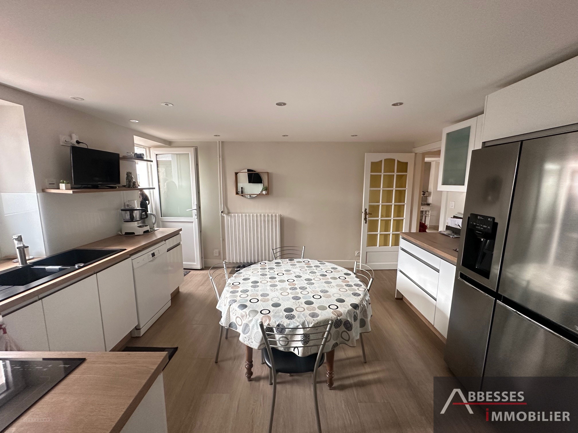 SAINT-AMÉ : Grand logement F7 'esprit maison de famille'  terrasse, terrain et stationnement — photo 2