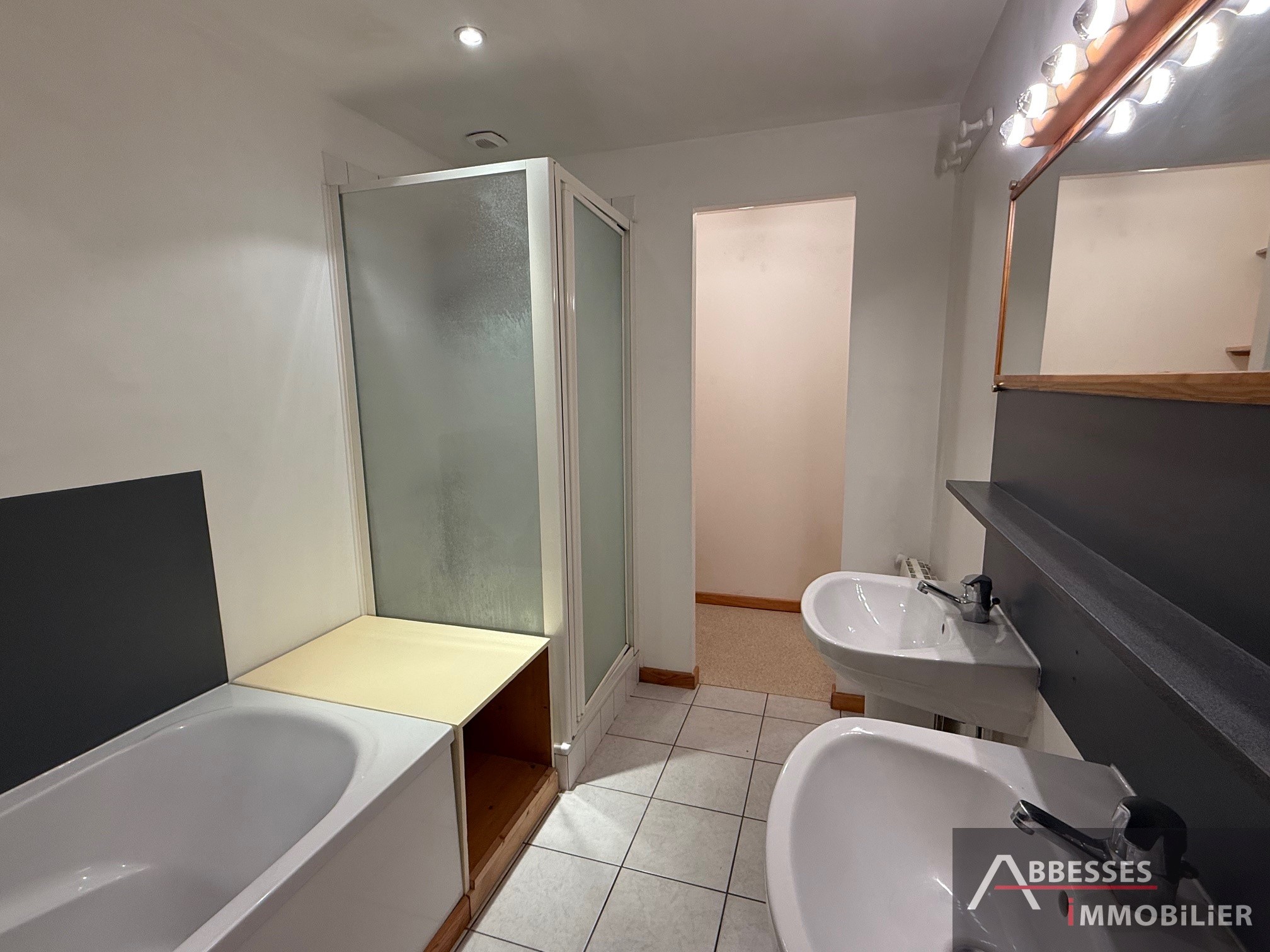 REMIREMONT Centre ville : Appartement F3 avec TERRASSE et JARDIN — photo 14
