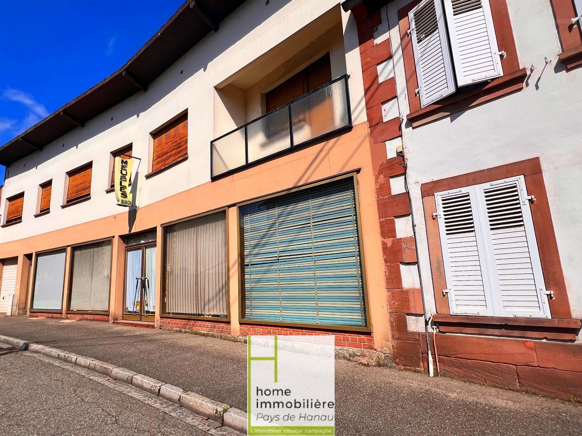 grand immeuble MIXTE COMMERCIAL EN BON ETAT — photo 3