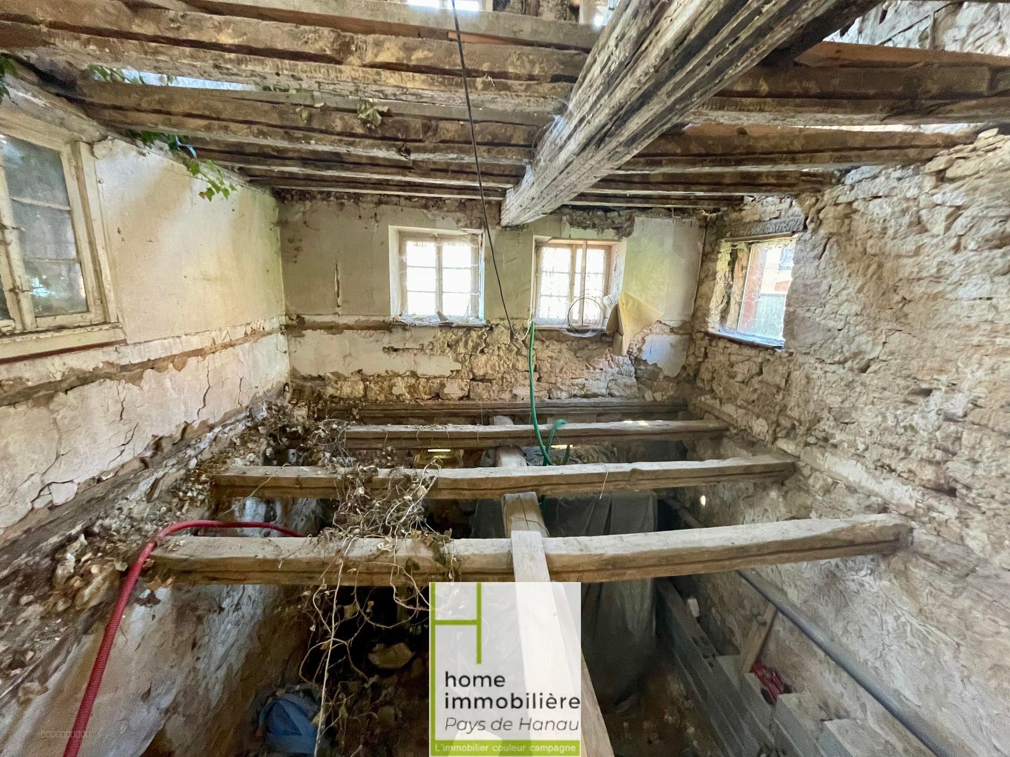 mignonne maison ALSACIENNE TYPIQUE Avec GRANGES dans le secteur de Bouxwiller — photo 6