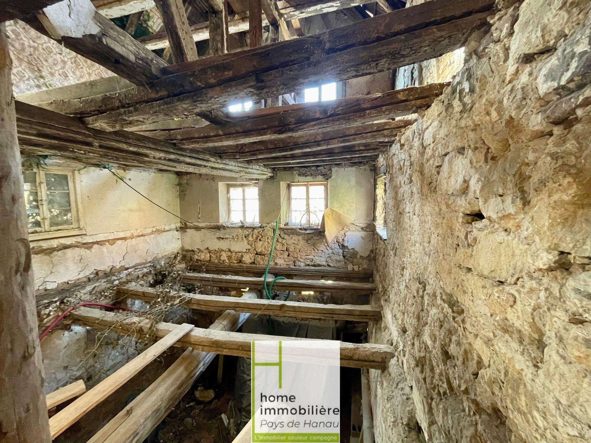 mignonne maison ALSACIENNE TYPIQUE Avec GRANGES dans le secteur de Bouxwiller — photo 5