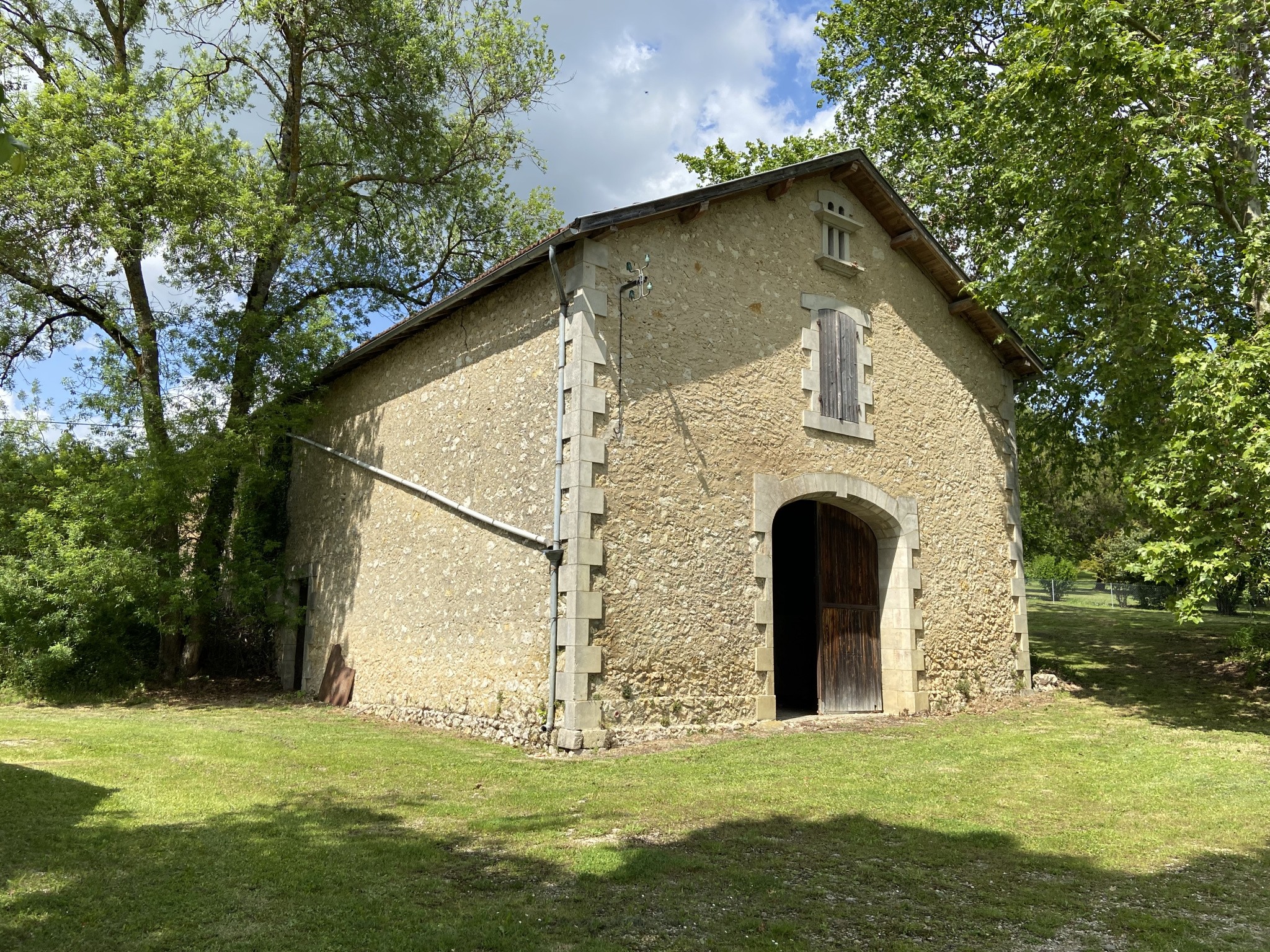 Maison de village avec dépendances sur le chemin de Saint-Jacques-de-Compostelle à Montréal du Gers — photo 19