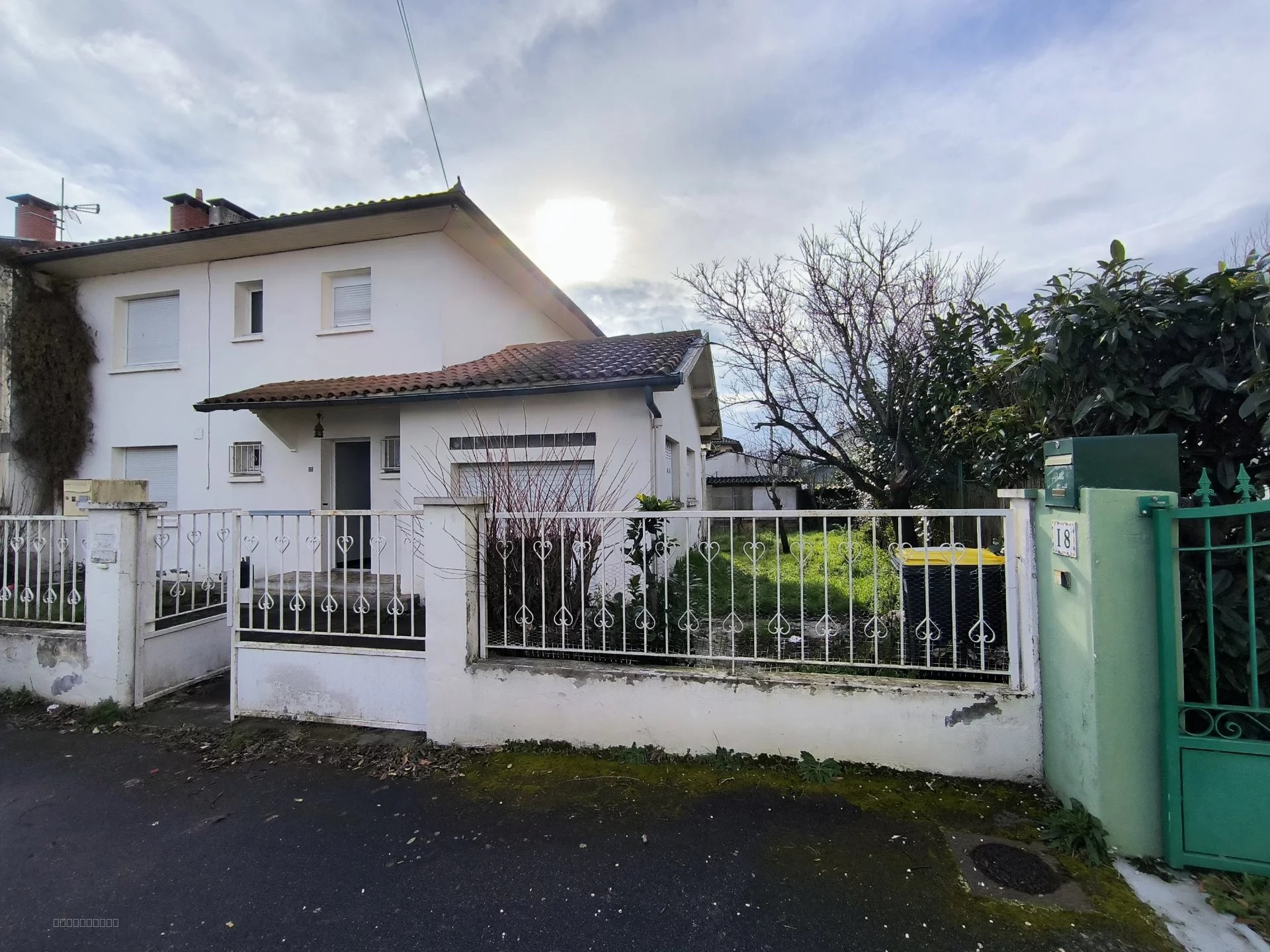 MAISON DE VILLE A CUGNAUX — photo 2