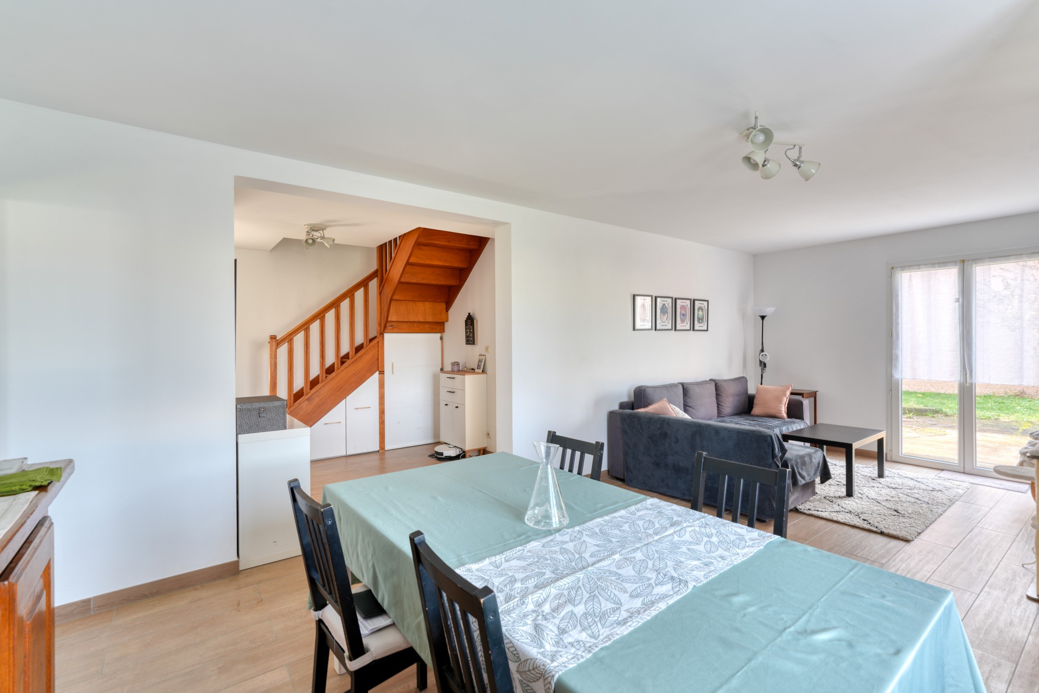MAISON FAMILIALE AU CALME — photo 8