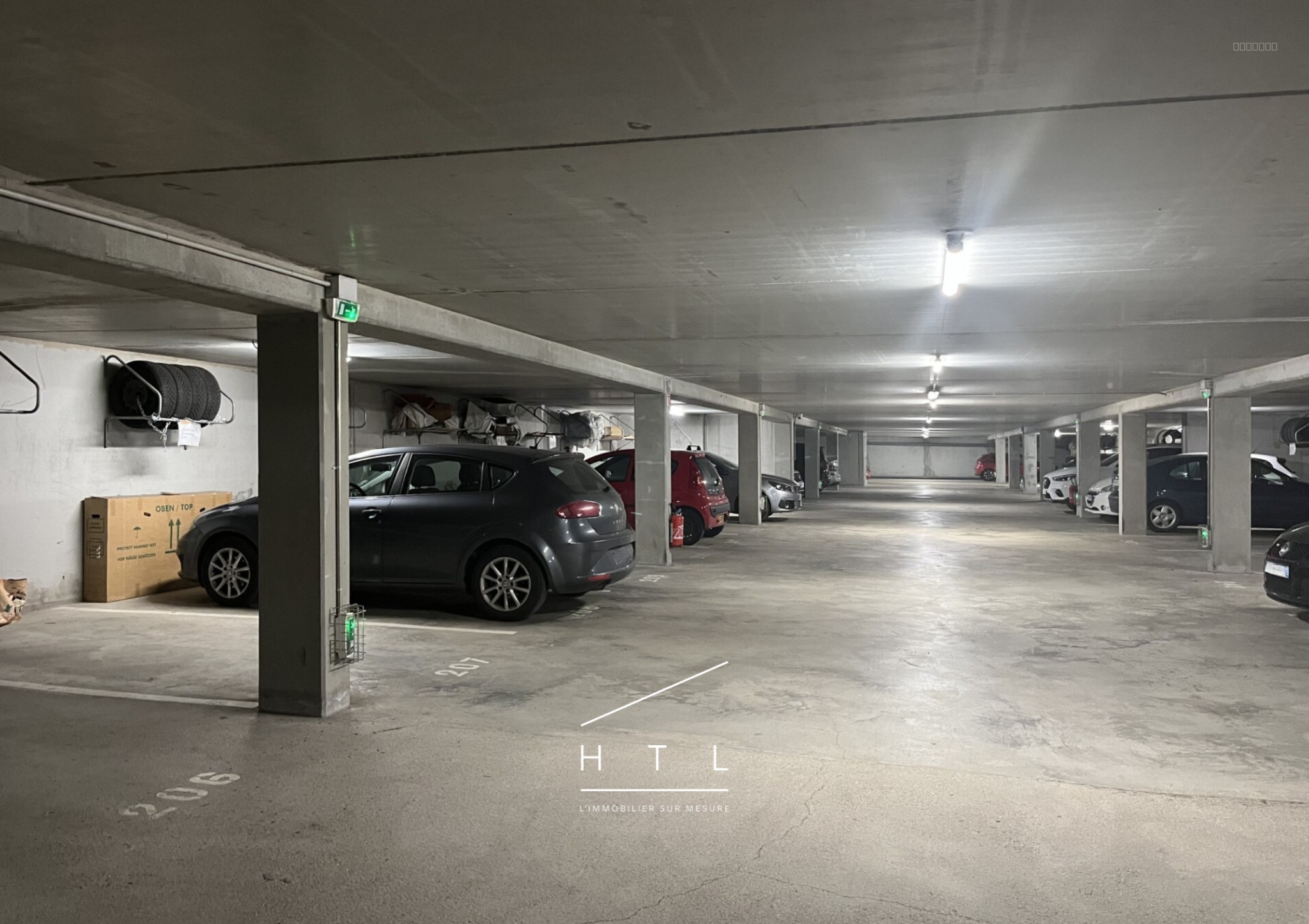 Vue Mont-Blanc, balcon plein Sud, résidence avec piscine — photo 11