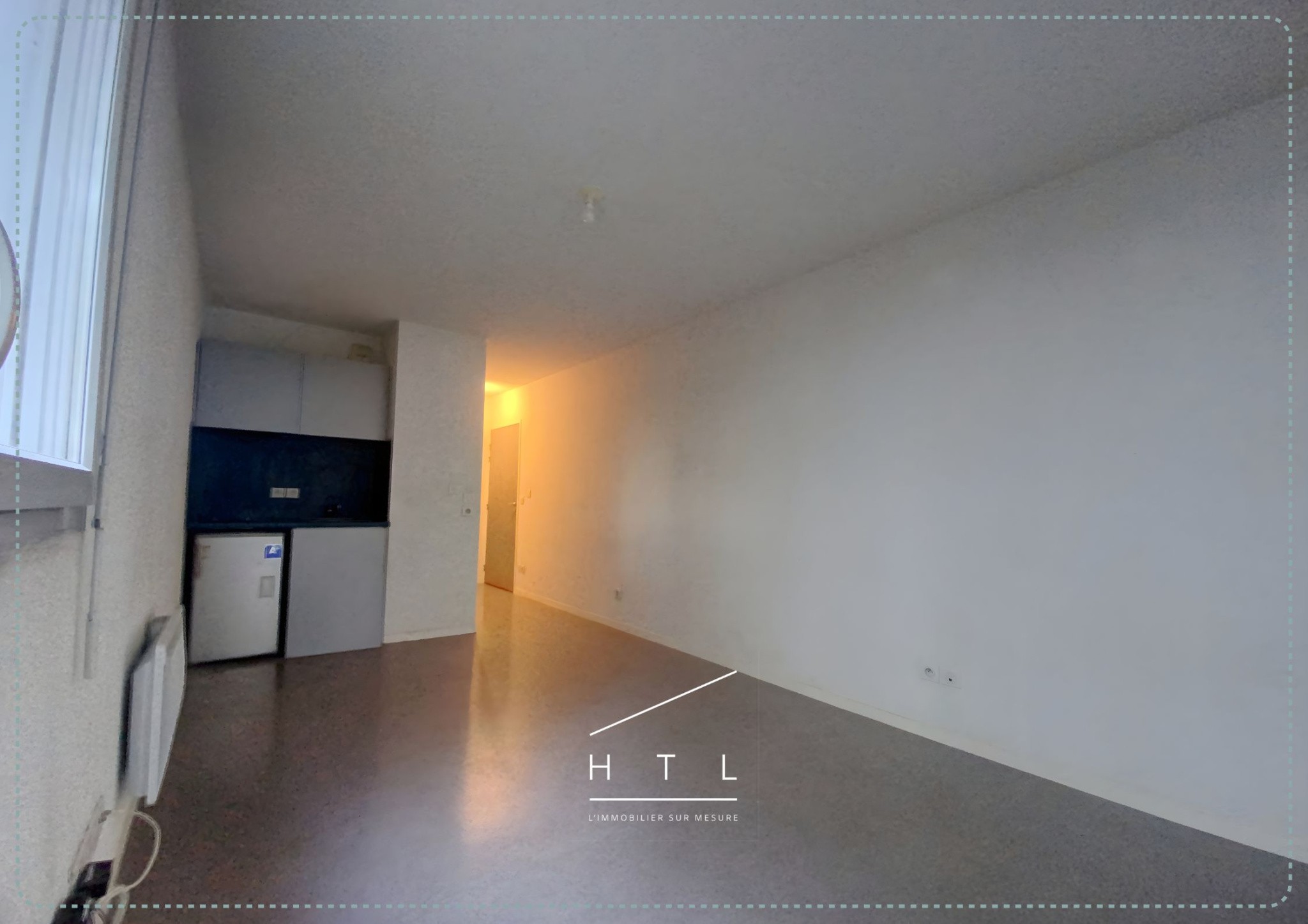 Studio 25,69 m2 Caluire-et-Cuire Saint-Clair résidence récente — photo 2