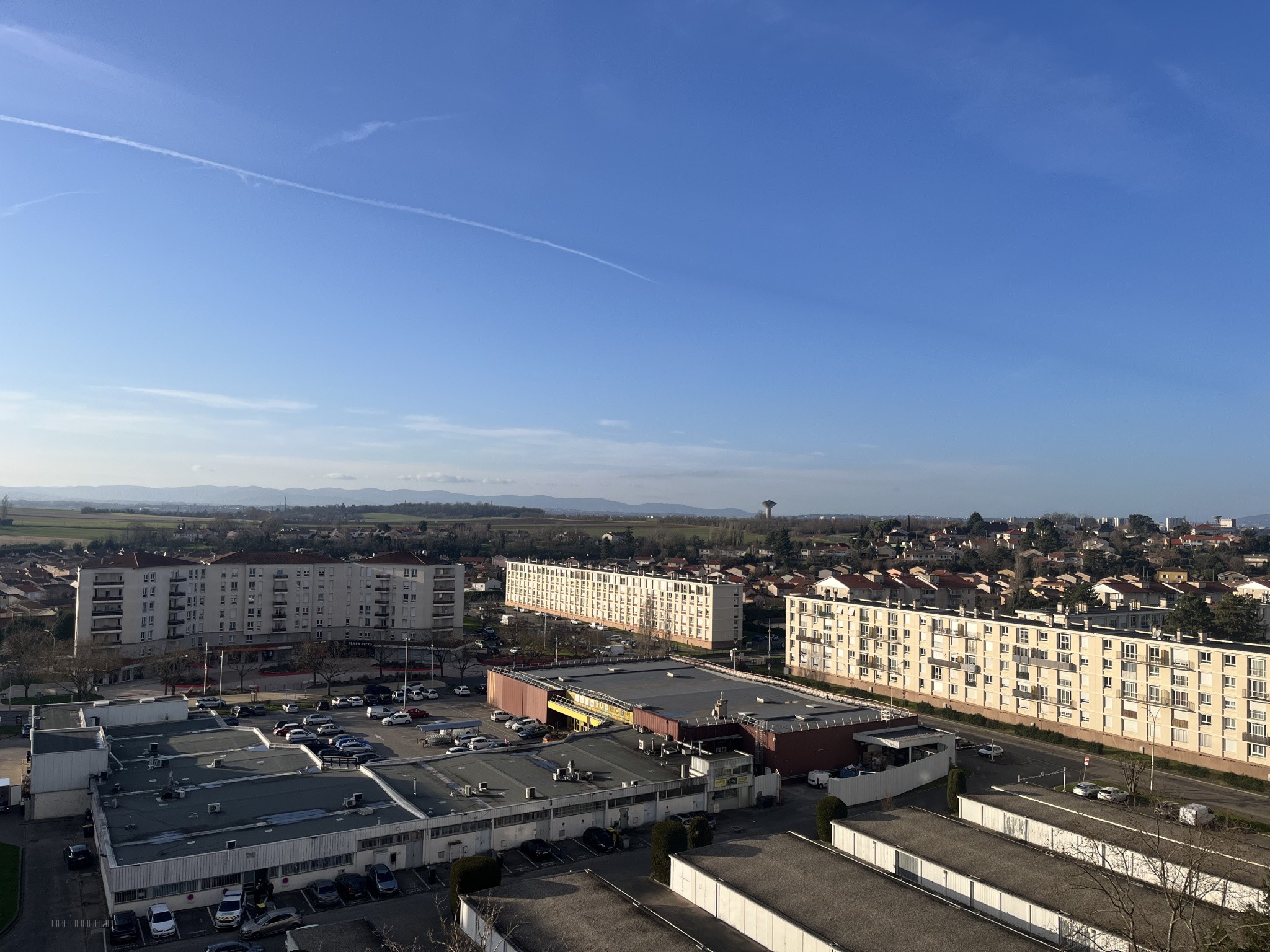 Appartement T3 Sans vis à vis - Dernier étage - Corbas — photo 10
