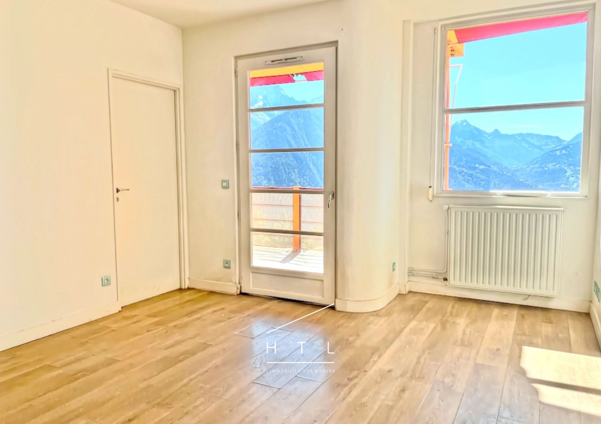 Appartement T2 40 m2 à repeindre, balcon vue Mont-Blanc - Plateau d’Assy — photo 2