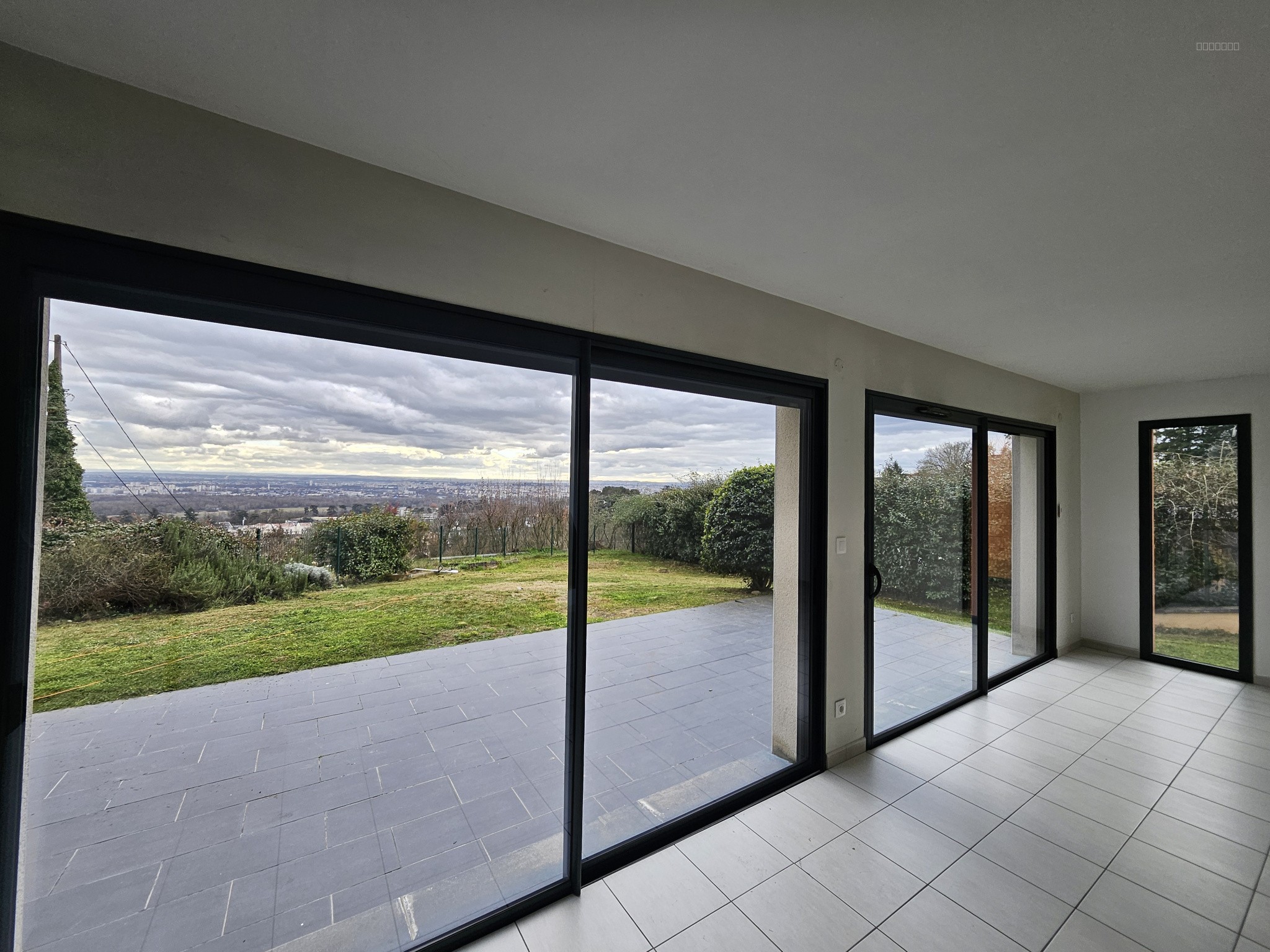 Maison avec vue à RIllieux La Pape limite Caluire-Et-Cuire — photo 3