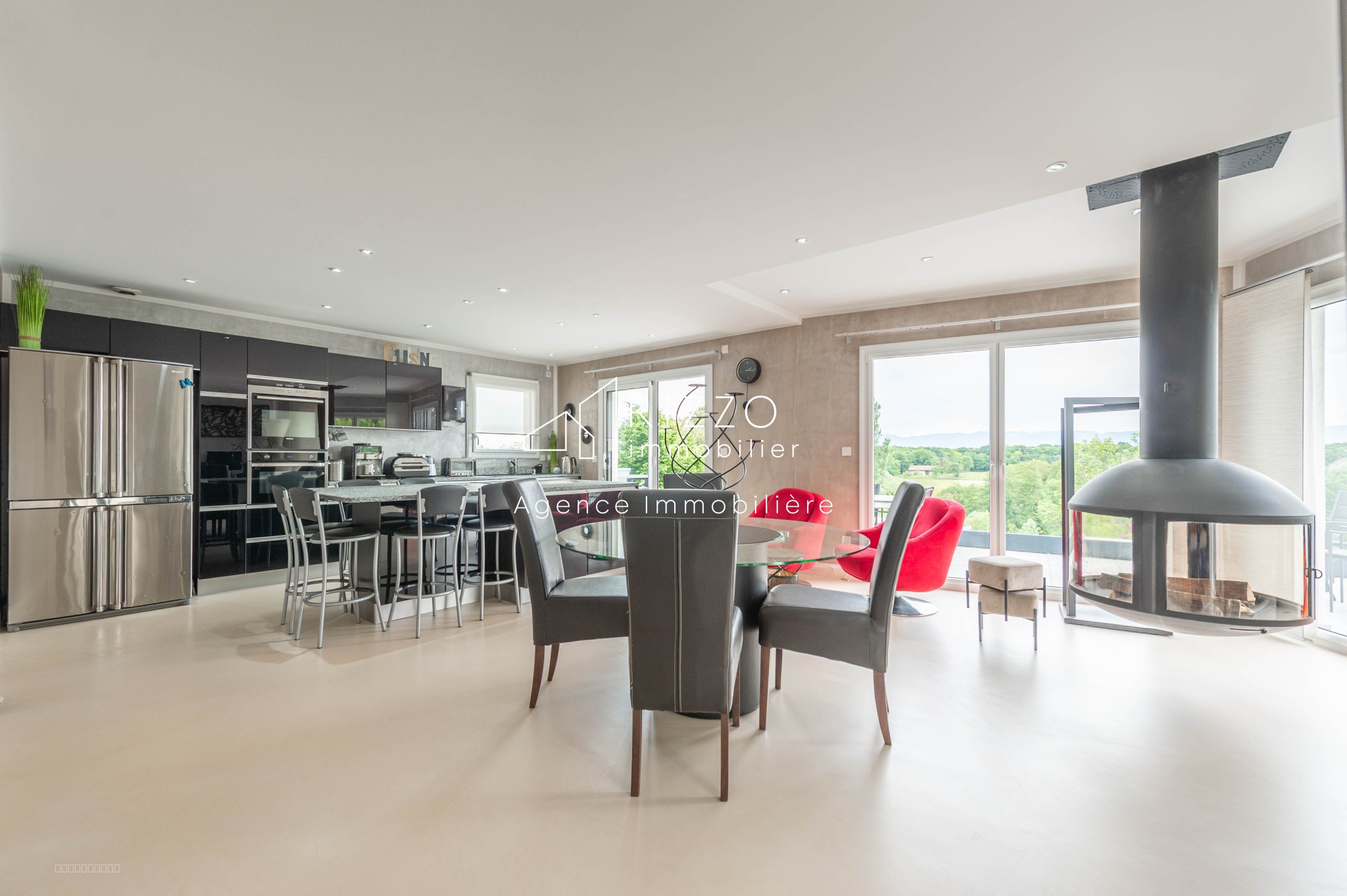 Villa Prestige de 242 m2 habitables, 8 pièces, 4 chambres   St Cergues — photo 6