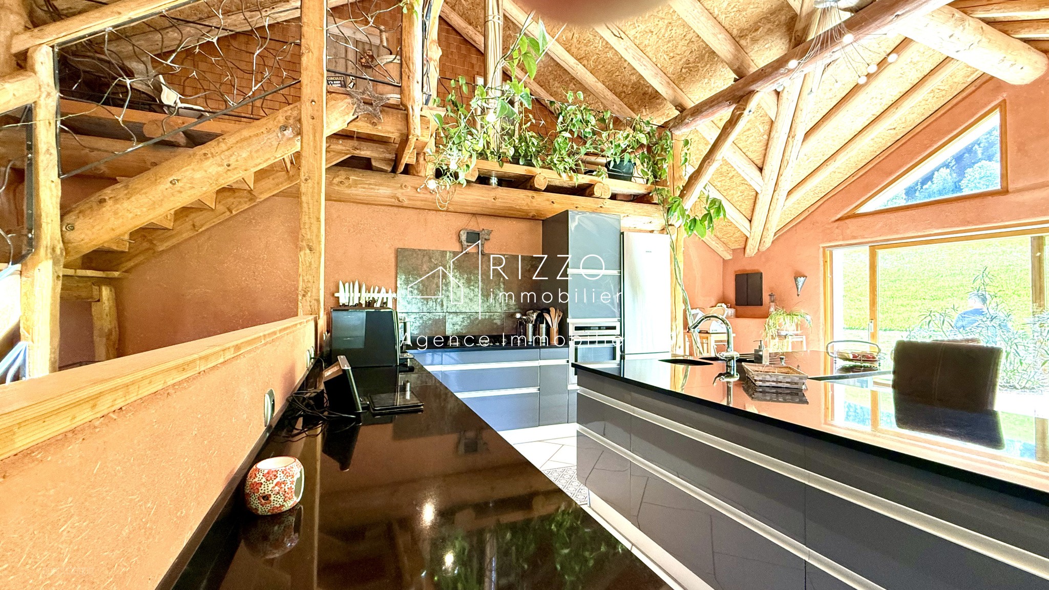 Maison de 303 m2 sur 1300 m2 à Mijoux — photo 12