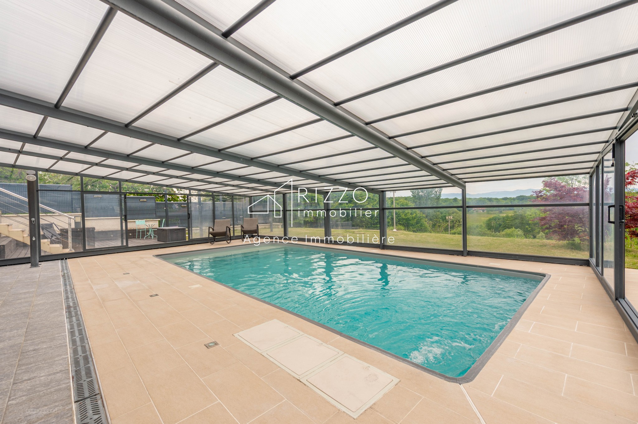 Villa Prestige de 242 m2 habitables, 8 pièces, 4 chambres   St Cergues — photo 20