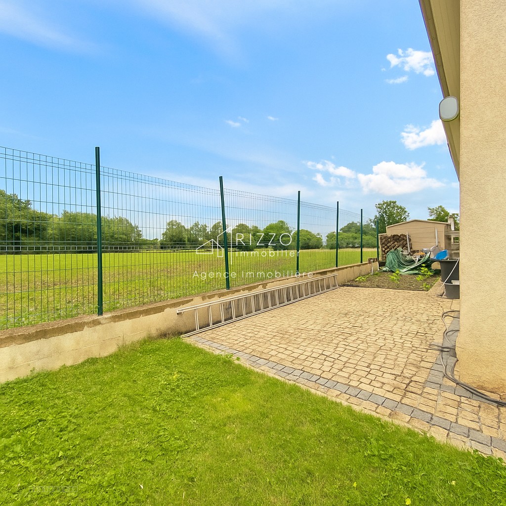 VILLA SAINT GENIS POUILLY — photo 12