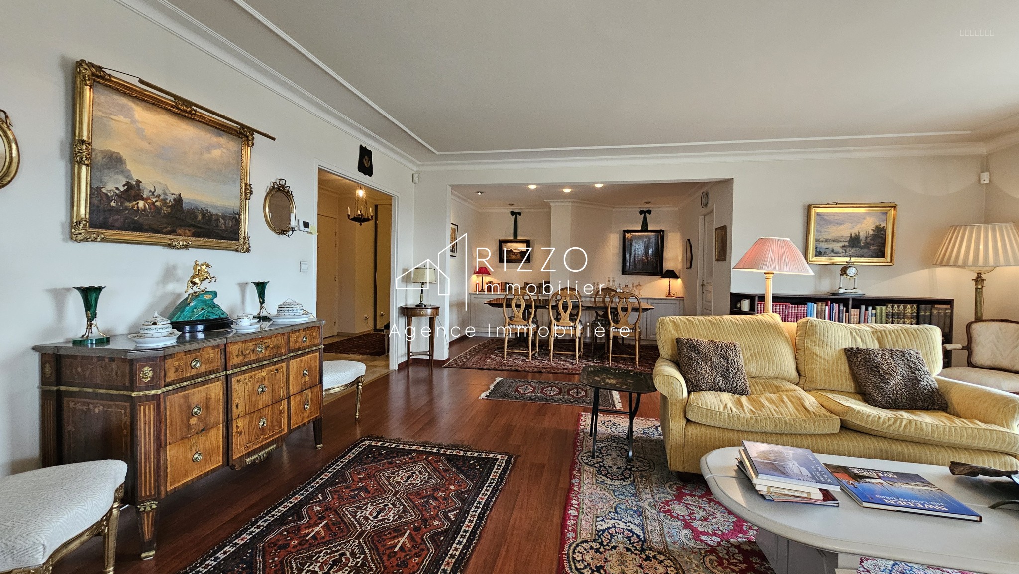 Divonne, T5 de 152m2, vue Mont Blanc, 2 terrasses, 1 garage double — photo 17