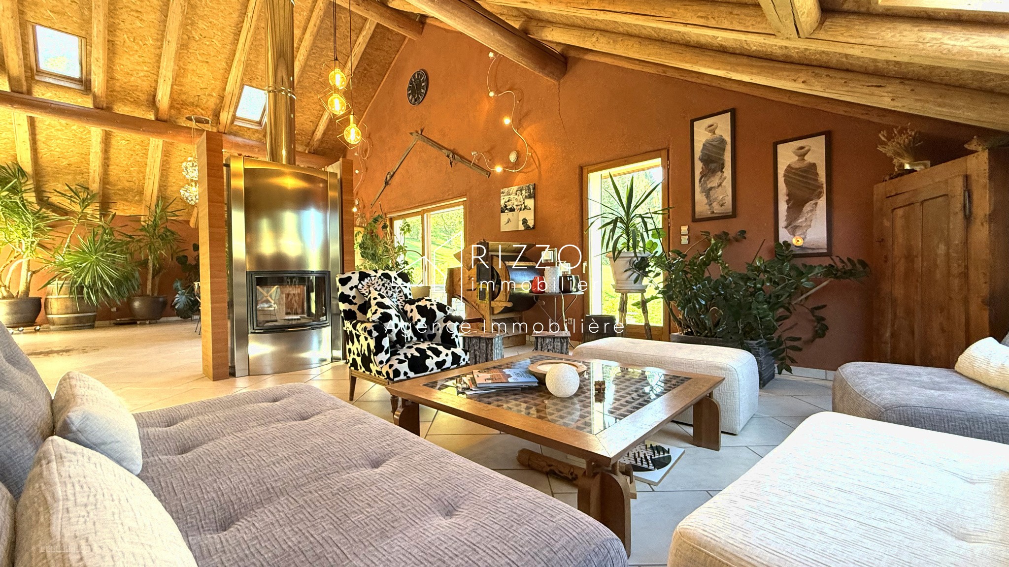 Maison de 303 m2 sur 1300 m2 à Mijoux — photo 10