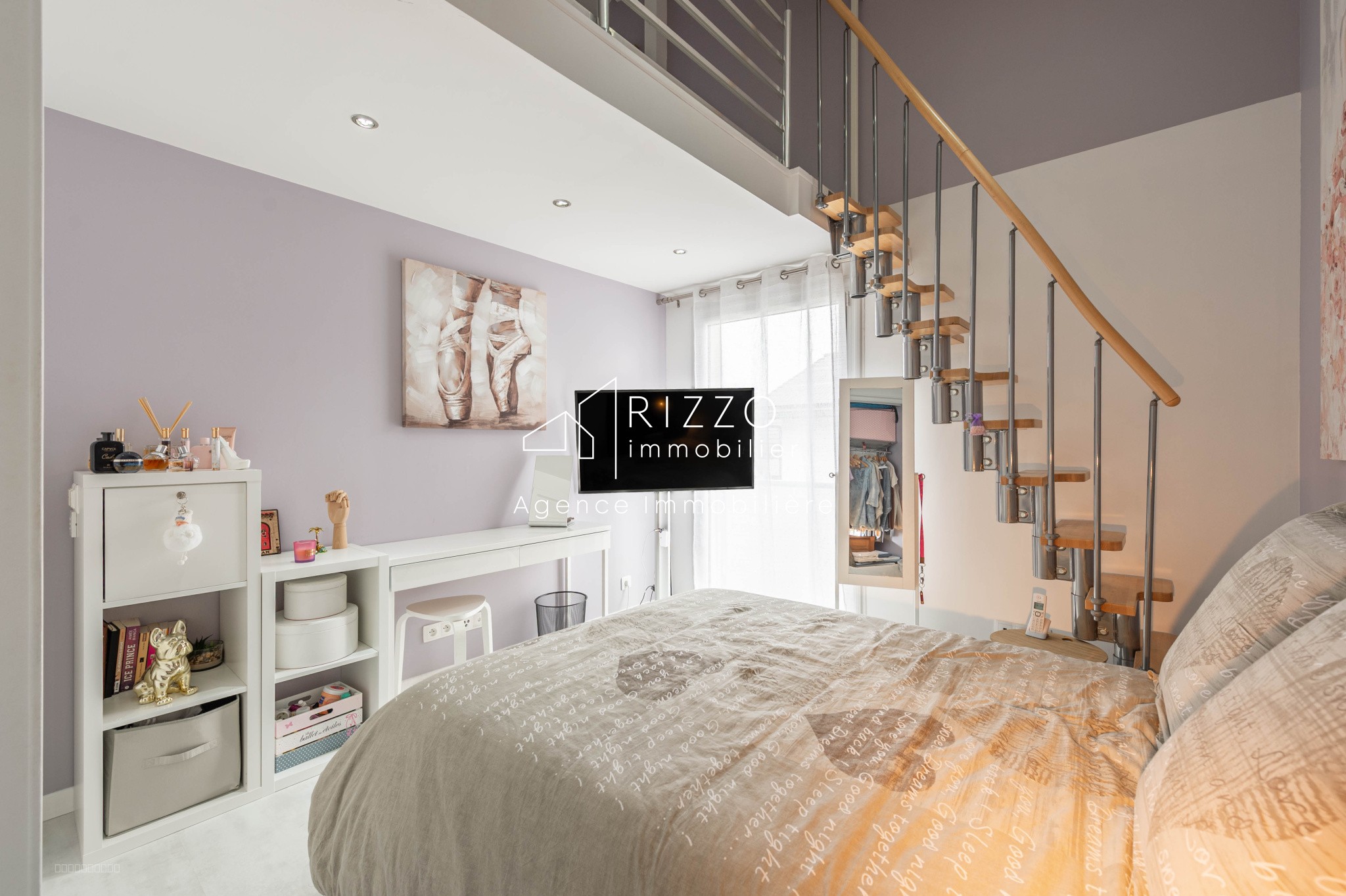 Villa Prestige de 242 m2 habitables, 8 pièces, 4 chambres   St Cergues — photo 16