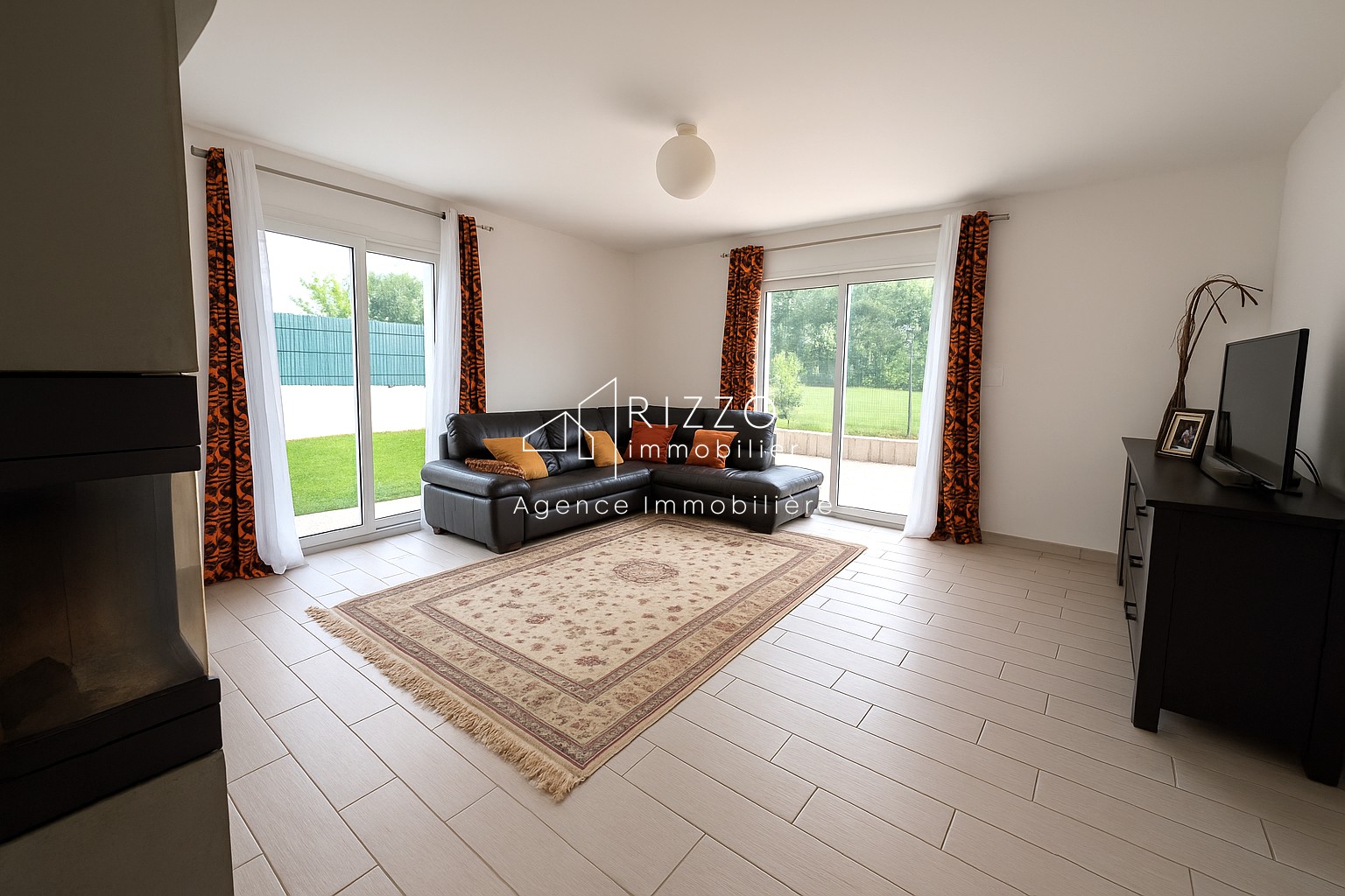VILLA SAINT GENIS POUILLY — photo 2